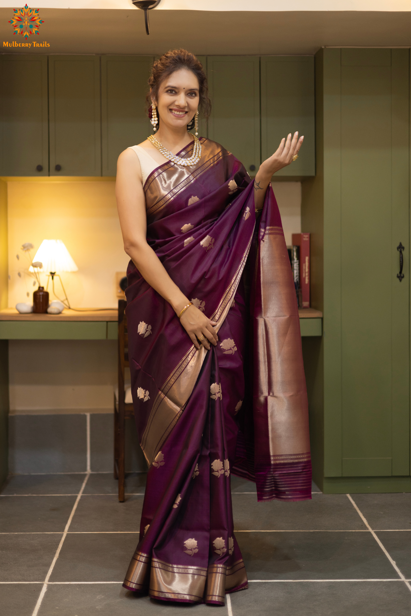 Bishnupadi: Pure Silk Rose design Swarnachari_ Wine