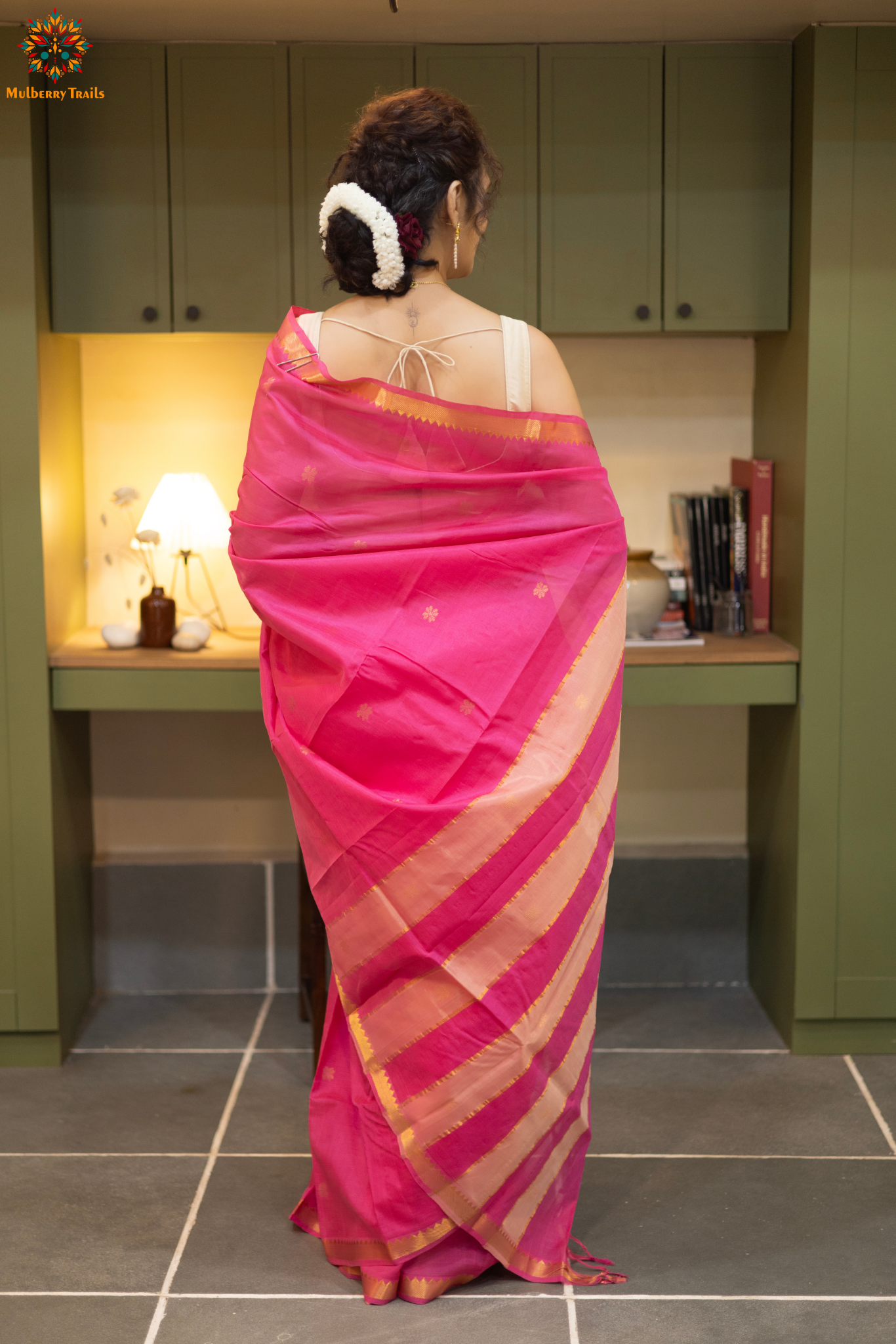 Neera: Mangalgiri Cotton Silk Saree_Pink