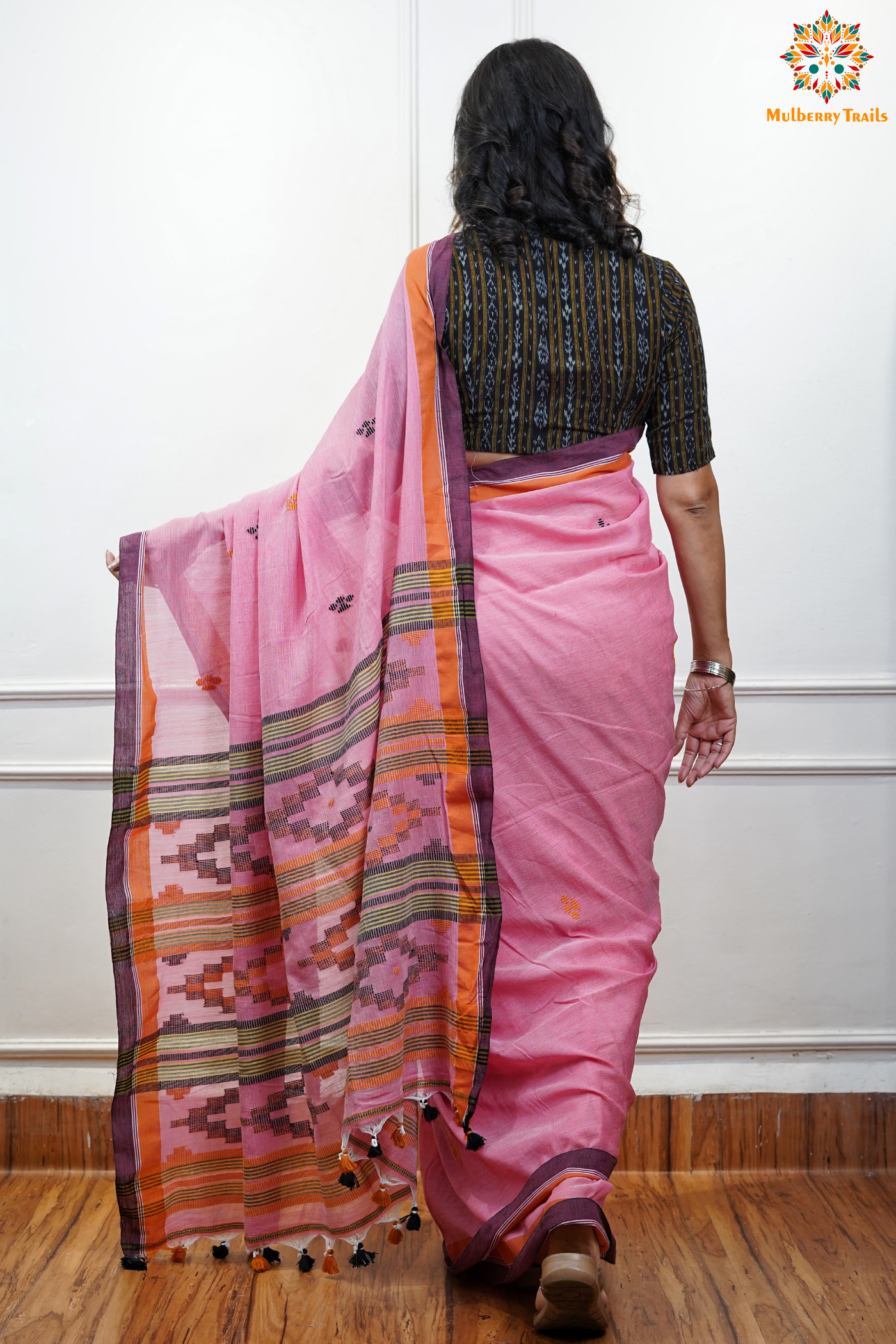 Cotton Handloom Saree
Pure Cotton Saree with for office wear.
Model is wearing cotton saree for office, day outing, casual wear.
Handloom saree, handloom mark, handwoven saree
Luxury Pure cotton Saree
Premium Sarees for office wear. sankranti, govt festivals, formal occassions, army events