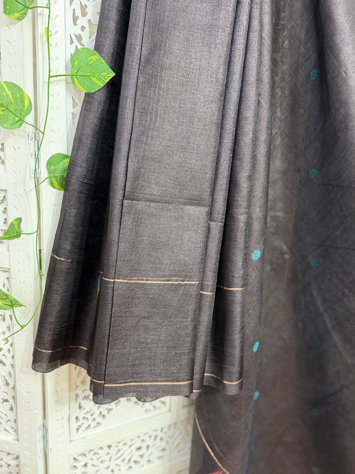 Meghana: Premiun Tusser silk Saree_purple paithani design