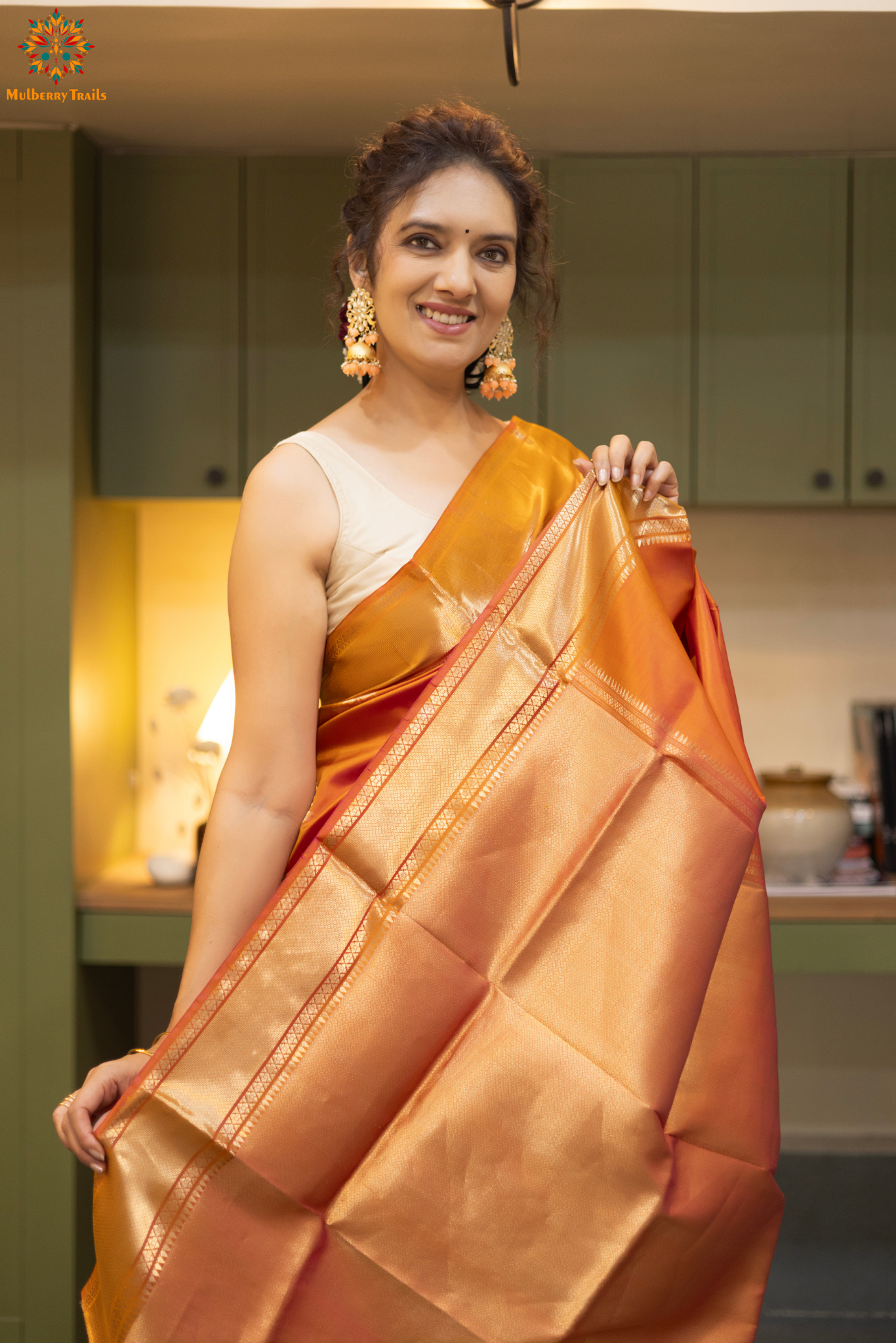Bishnupadi: Pure Silk Rose design Swarnachari_Peach