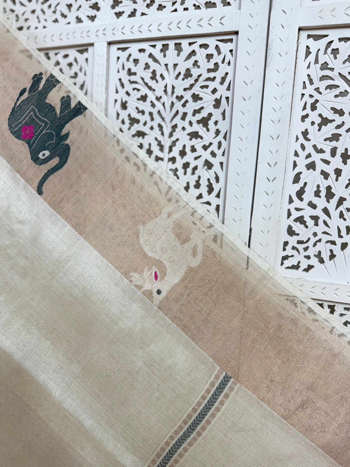 Meghana: Premiun Tusser silk Saree_Motiya peacock deer motif