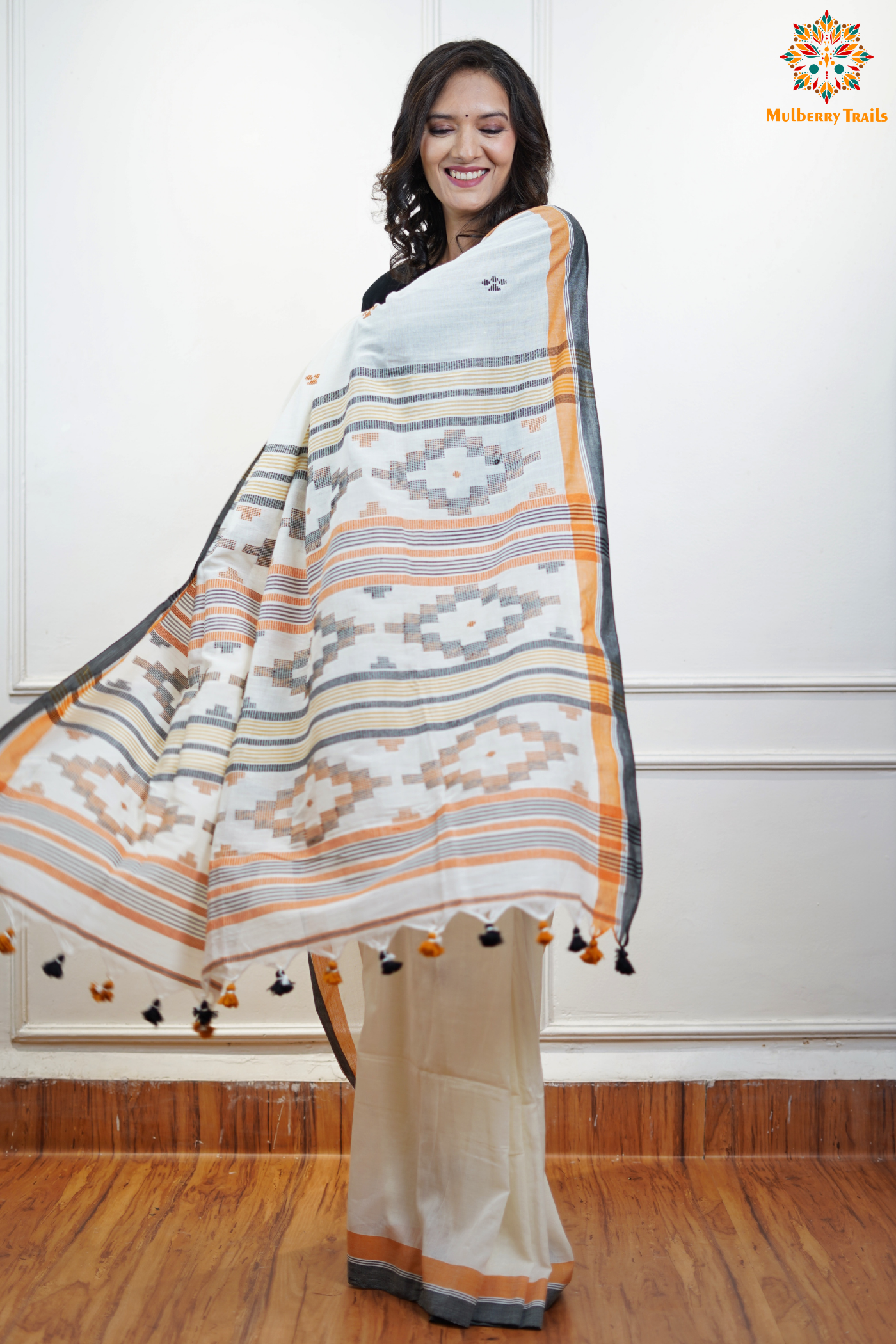Cotton Handloom Saree
Pure Cotton Saree with for office wear.
Model is wearing cotton saree for office, day outing, casual wear.
Handloom saree, handloom mark, handwoven saree
Luxury Pure cotton Saree
Premium Sarees for office wear. sankranti, govt festivals, formal occassions, army events