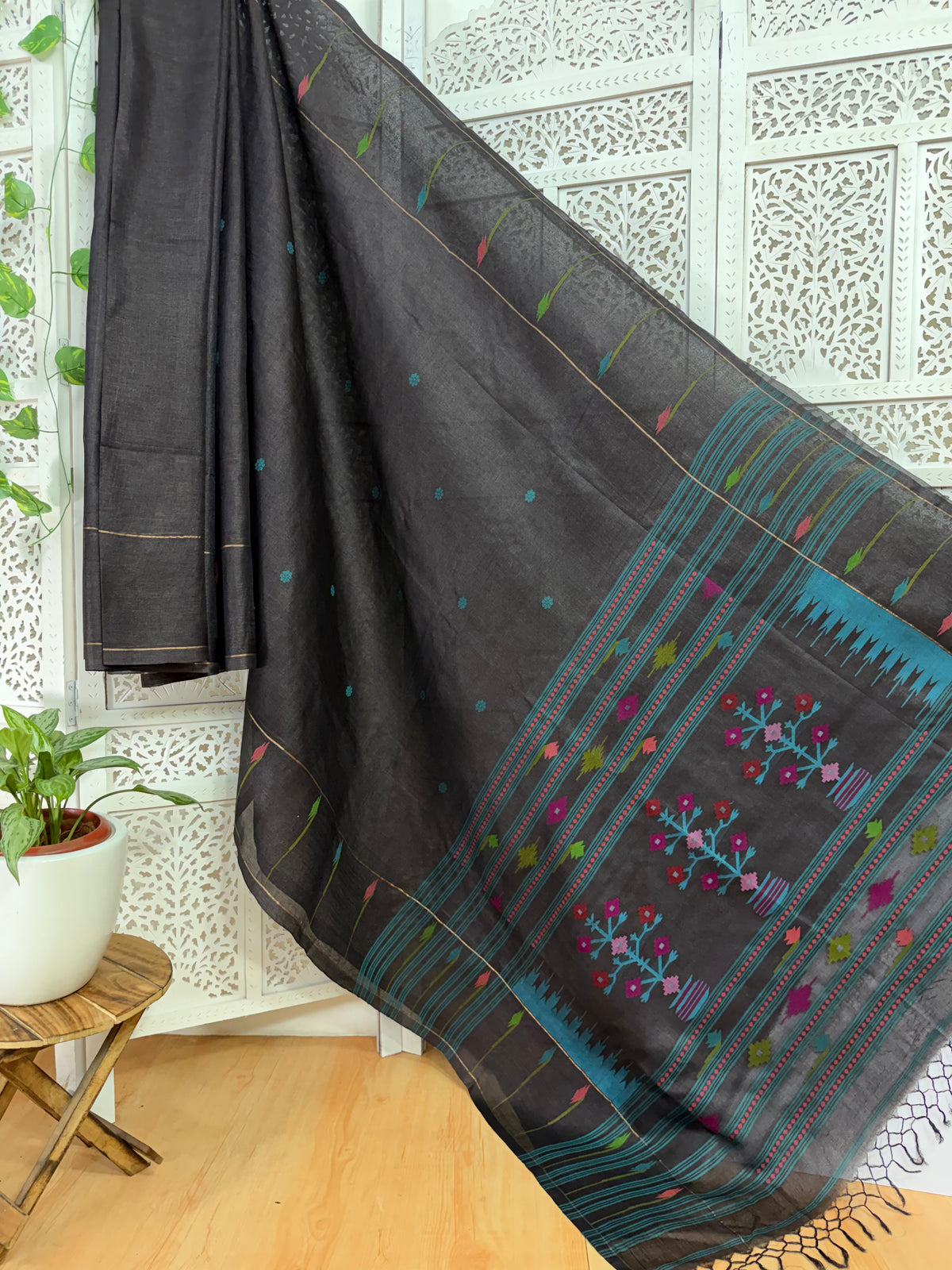 Meghana: Premiun Tusser silk Saree_purple paithani design