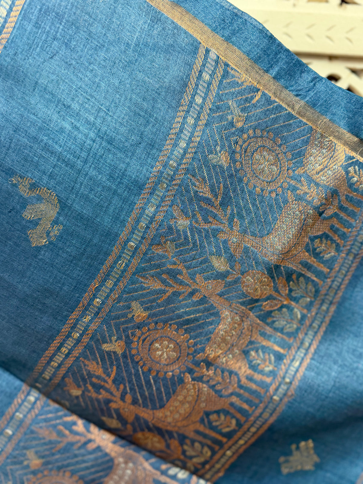 Meghana: Premiun Tusser silk Saree_Blue deer motif