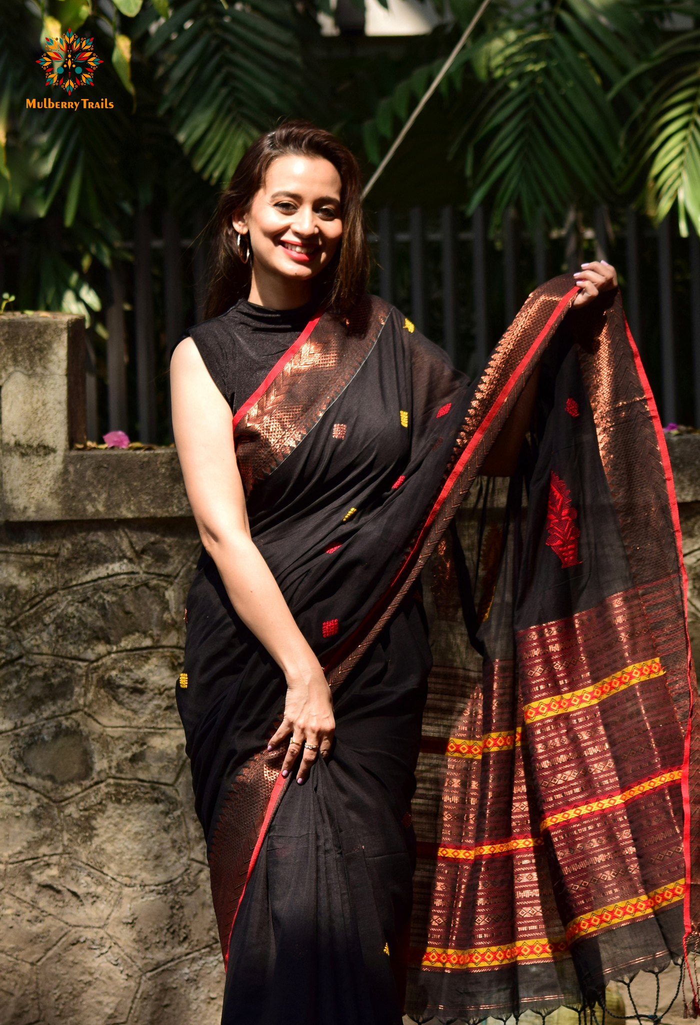 Ahana: Premium Handwoven Cotton Saree - Black Zari Border