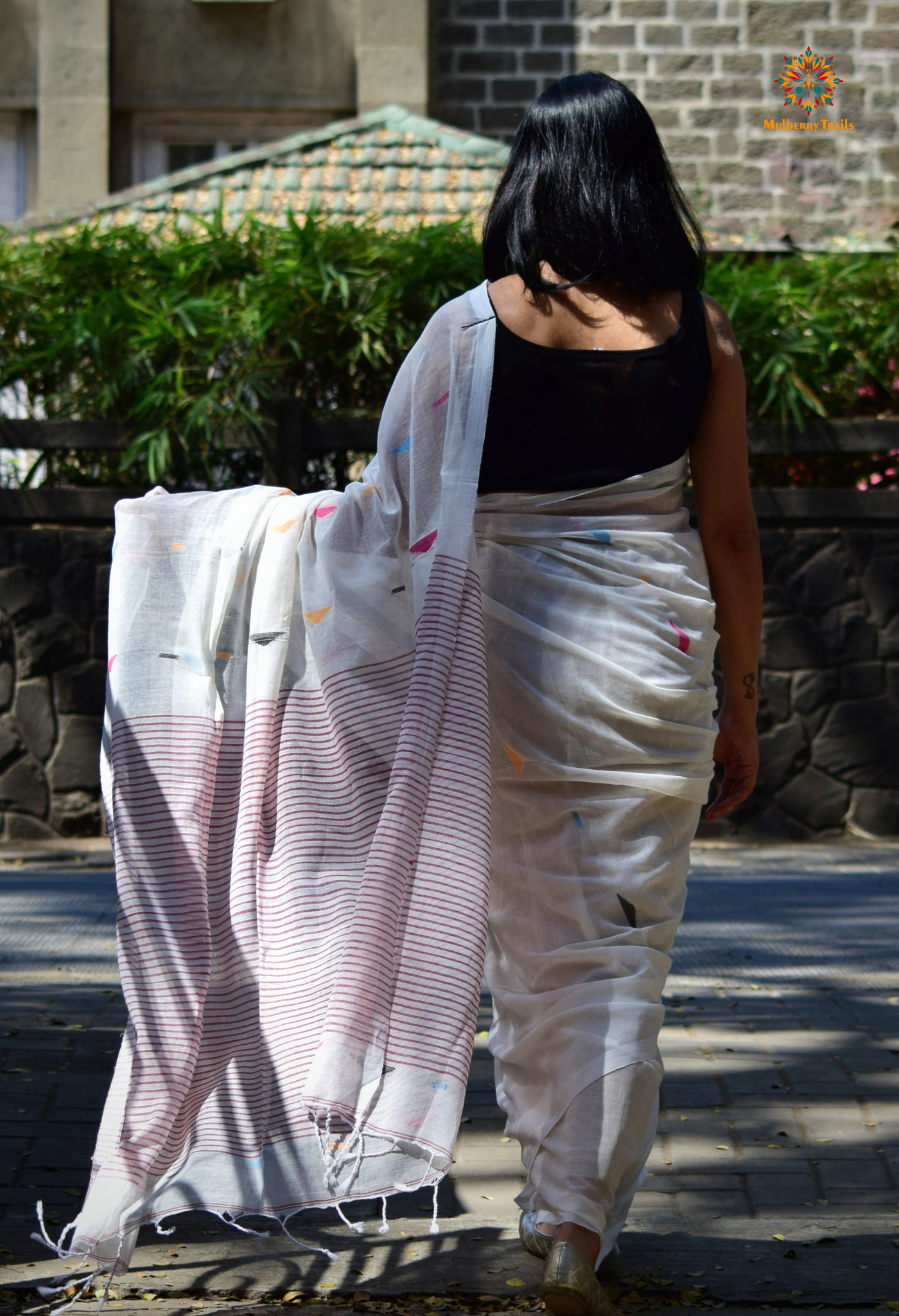 Shubhra: Handwoven Cotton Jamdani Saree _ White