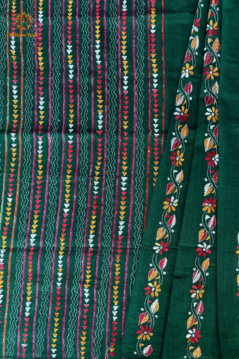 Vipas: Cotton Handloom Saree with Kantha Embroidery - Green