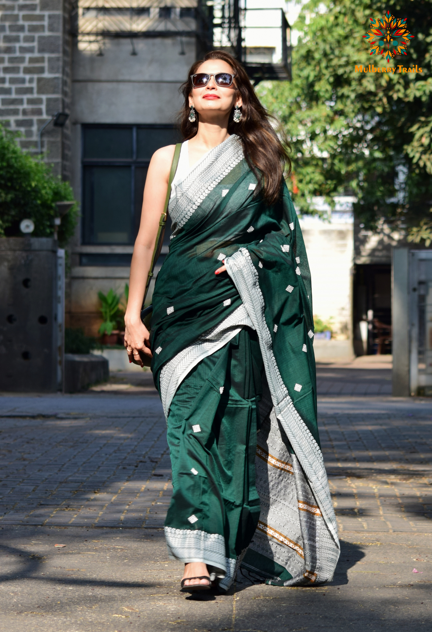 Ahana: Premium Handwoven Cotton Saree - Green