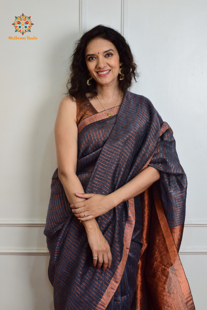 IRA: Premium Linen Sarees with Copper Zari - Grey