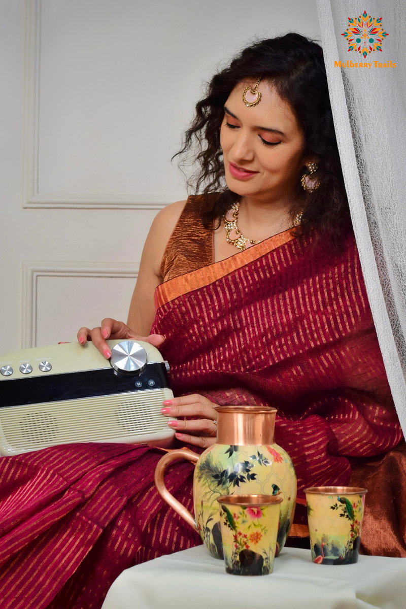 IRA: Premium Linen Sarees with Copper Zari - Fuschia