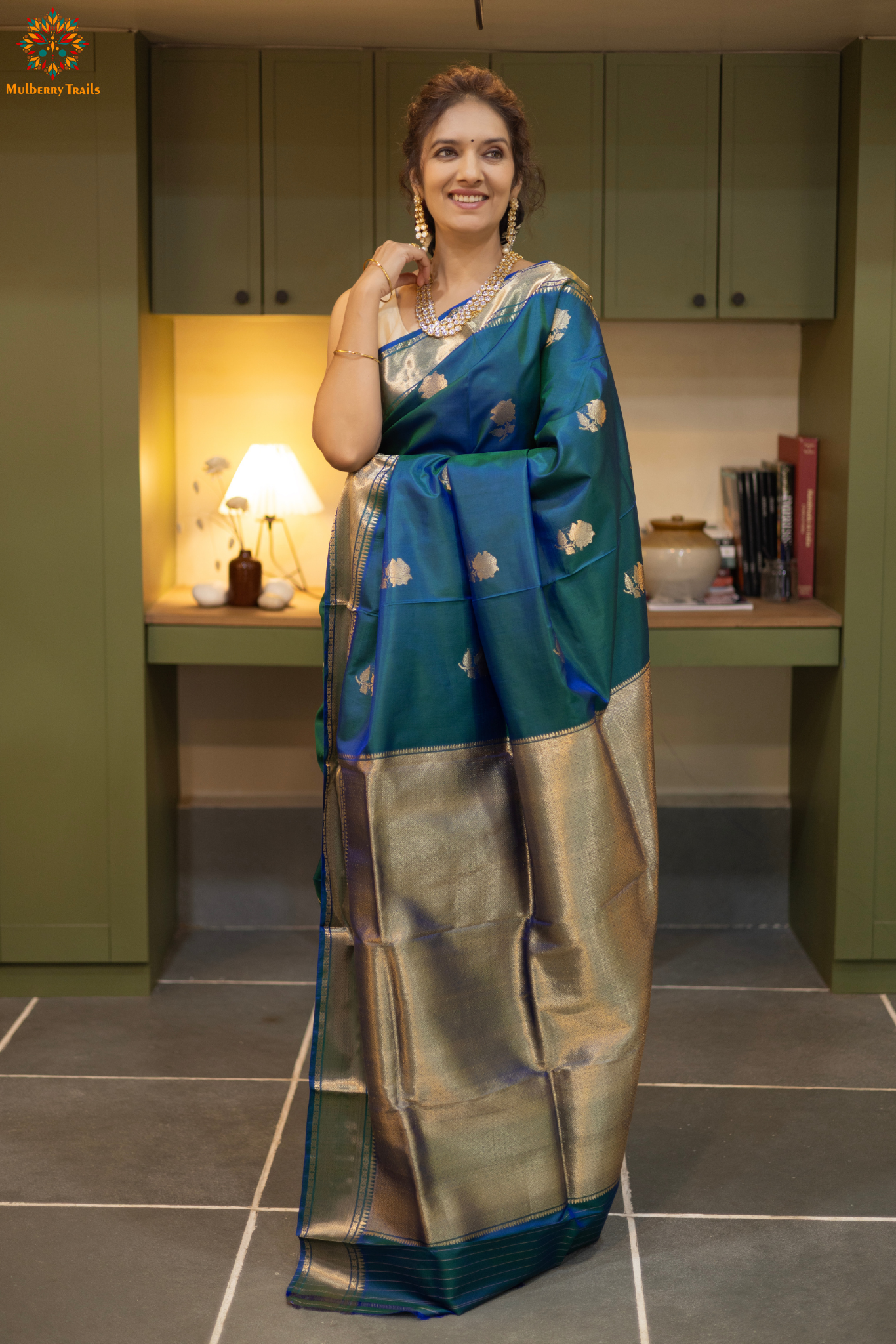 Bishnupadi: Pure Silk Rose design Swarnachari_ Peacock Blue