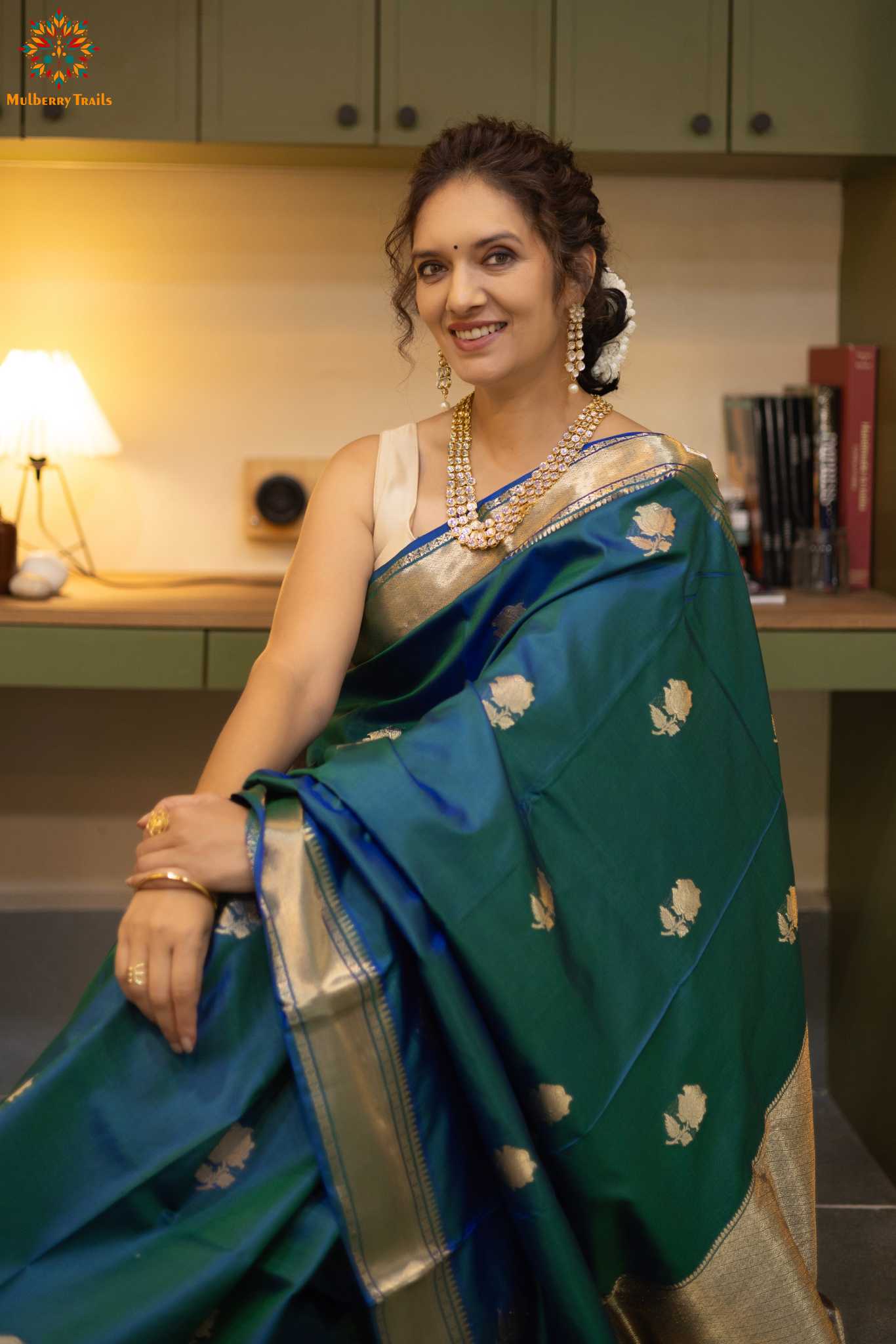 Bishnupadi: Pure Silk Rose design Swarnachari_ Peacock Blue