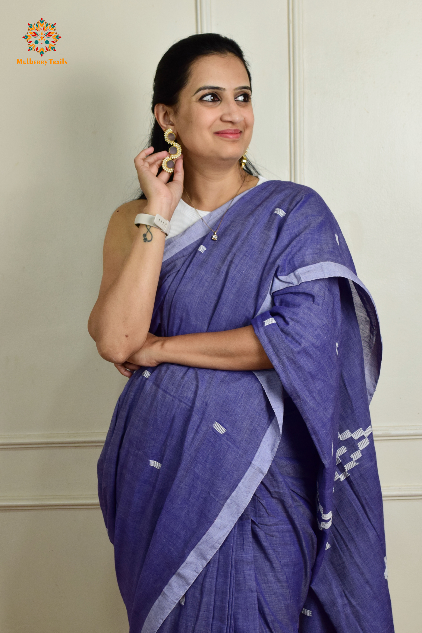 Yami: Flowy Summer Cotton Saree Deep Blue