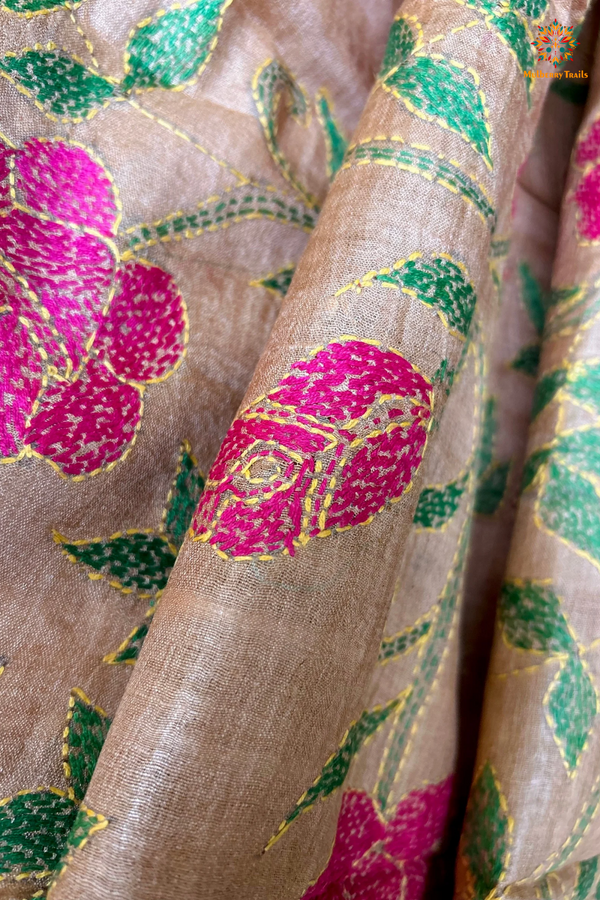 Hand Embroidered Silk Kantha Dupatta - Beige Pink