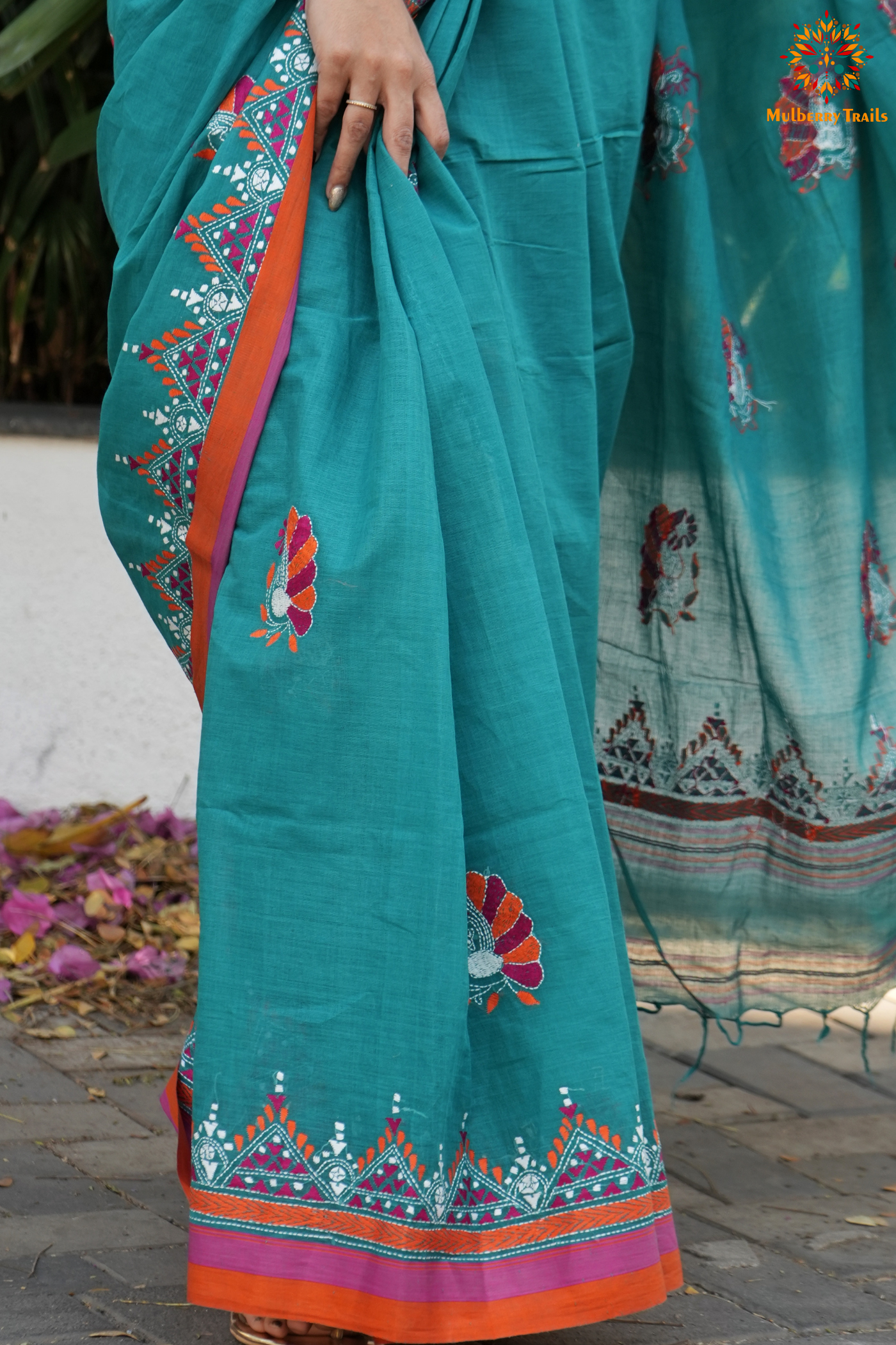 Aarna: Cotton Handloom Saree with Kantha Embroidery