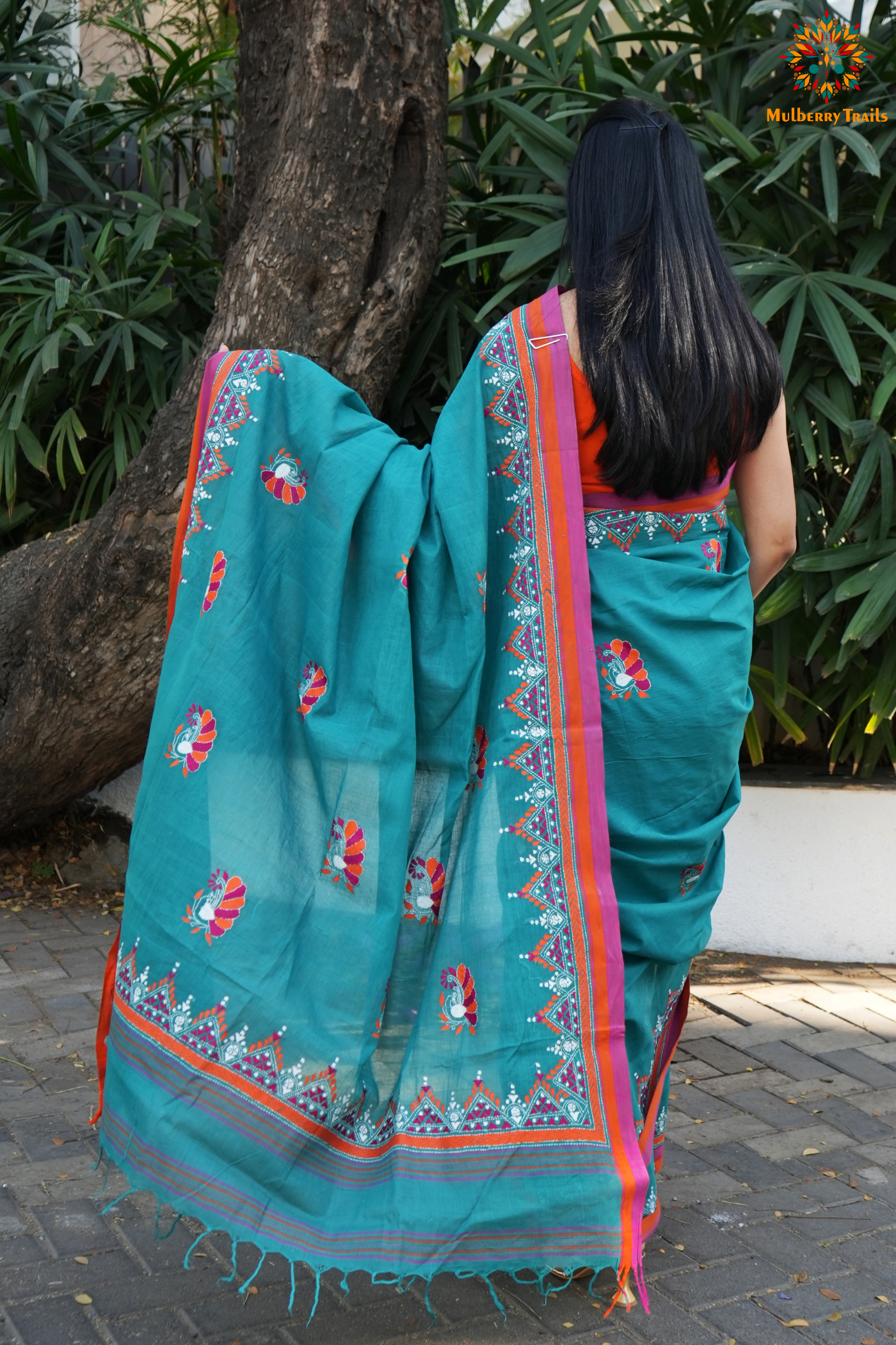 Aarna: Cotton Handloom Saree with Kantha Embroidery