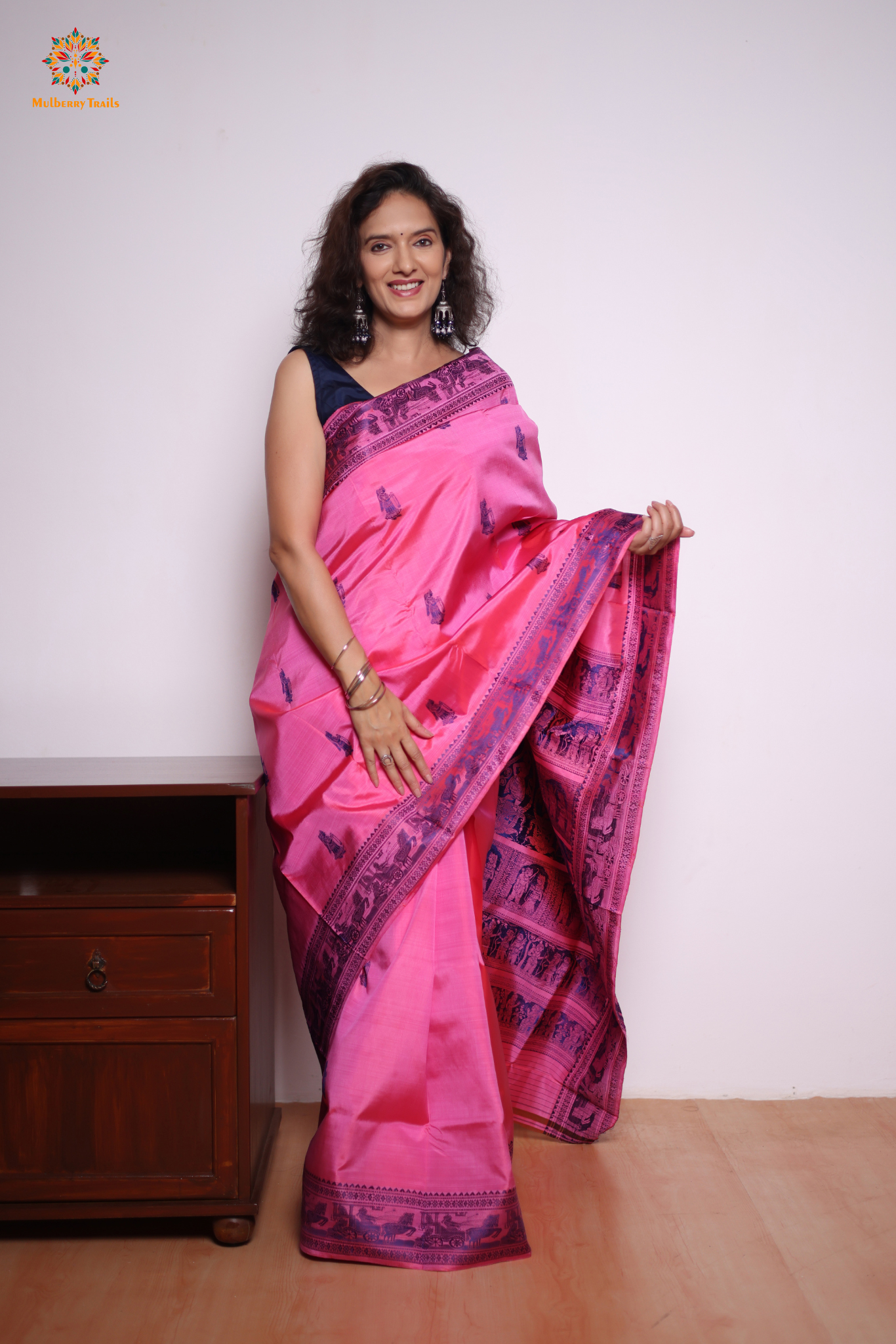 Bishnupadi: Pure Silk Resham Baluchari _ Pink