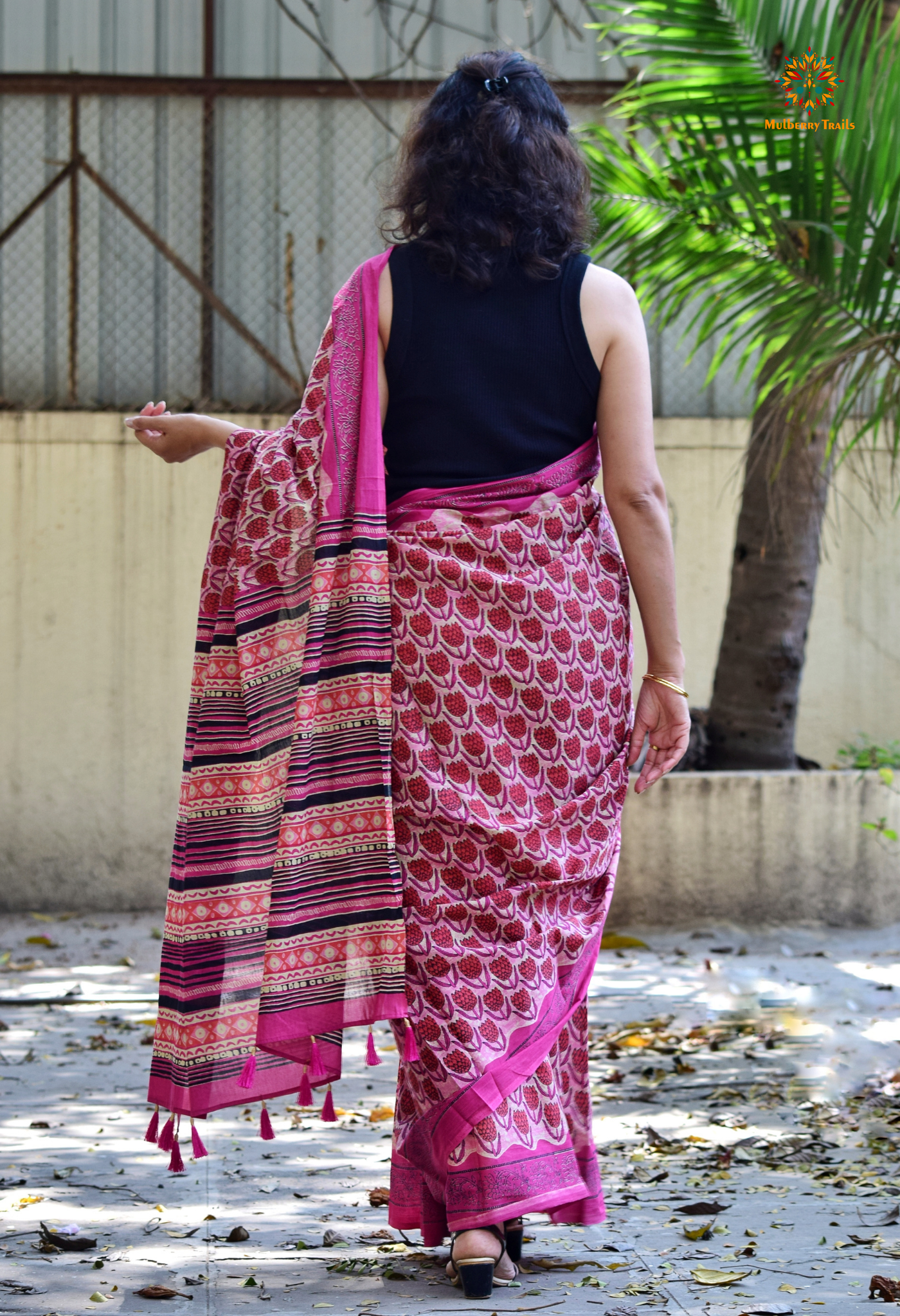 Chitrani: Summer Printed Cotton Sarees Pink