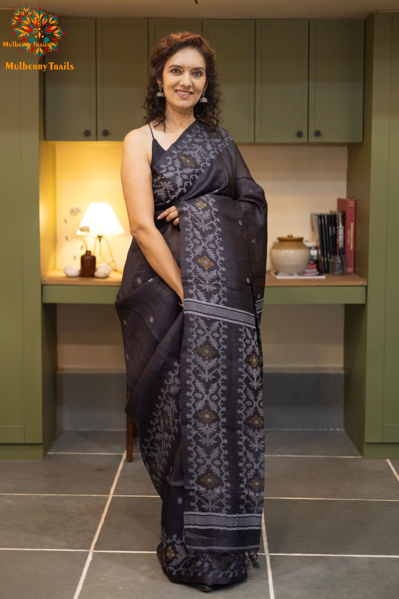 Meghana - Tusser silk saree with Jamdani Design Saree_Black