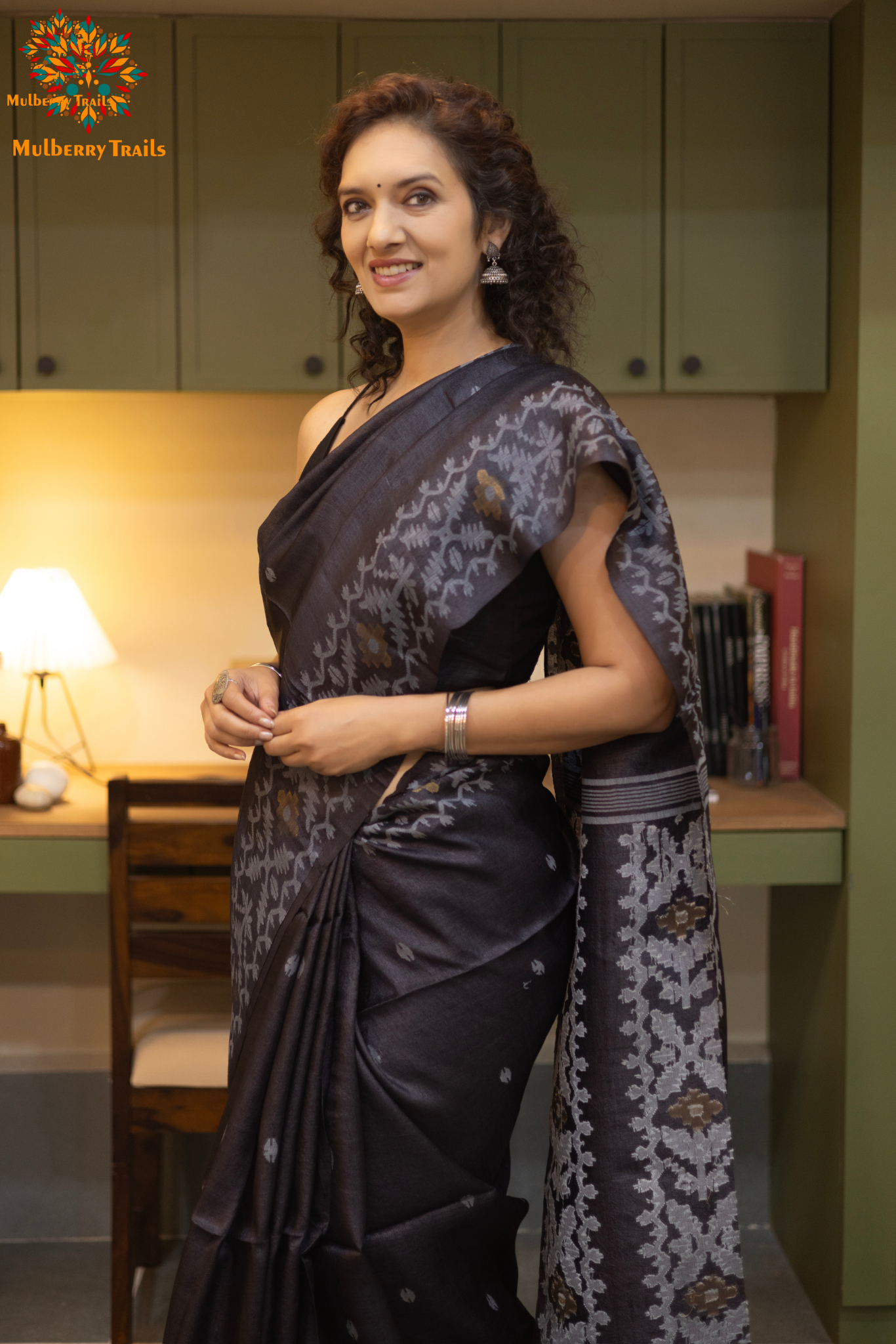 Meghana - Tusser silk saree with Jamdani Design Saree_Black
