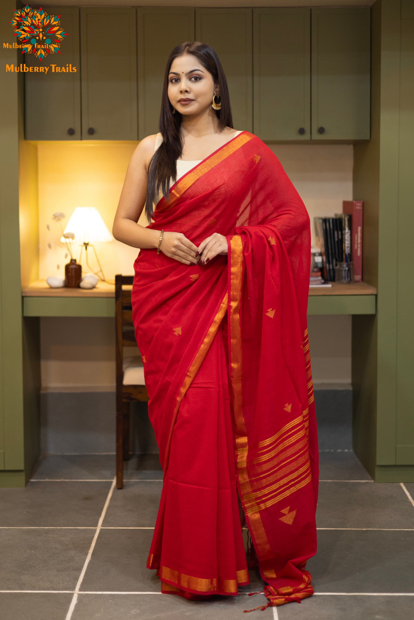 Ravi: Flowy Mul Cotton Jamdani Saree
