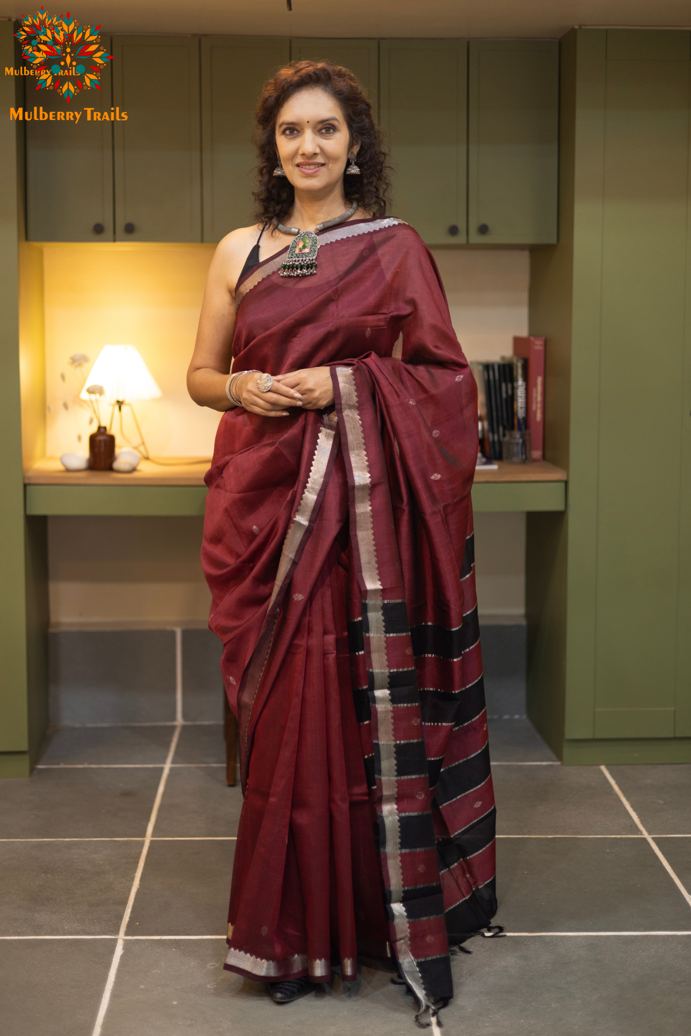 Neera: Mangalgiri Cotton Silk Saree_Maroon