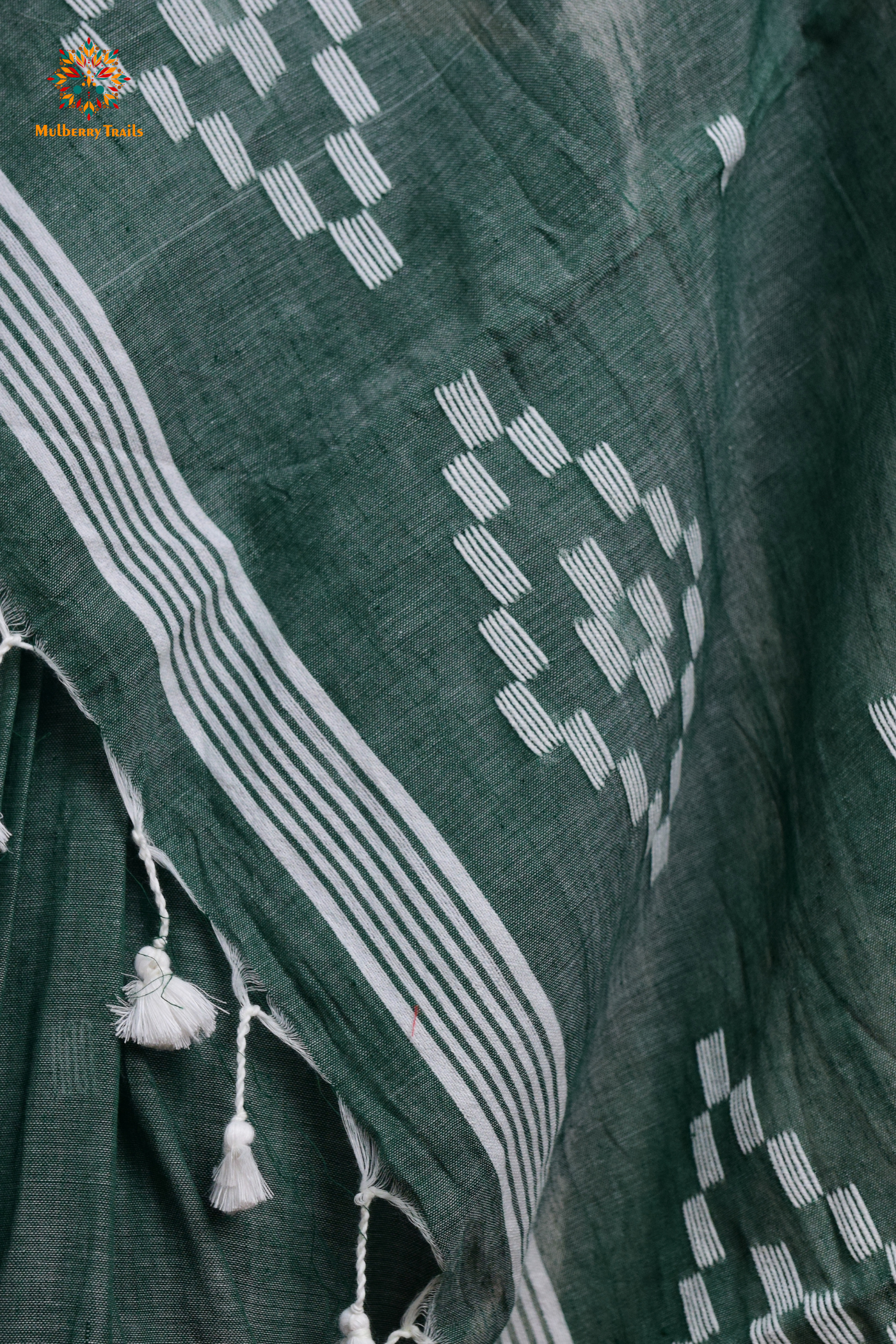 Yami: Flowy Summer Cotton Saree Sage Green