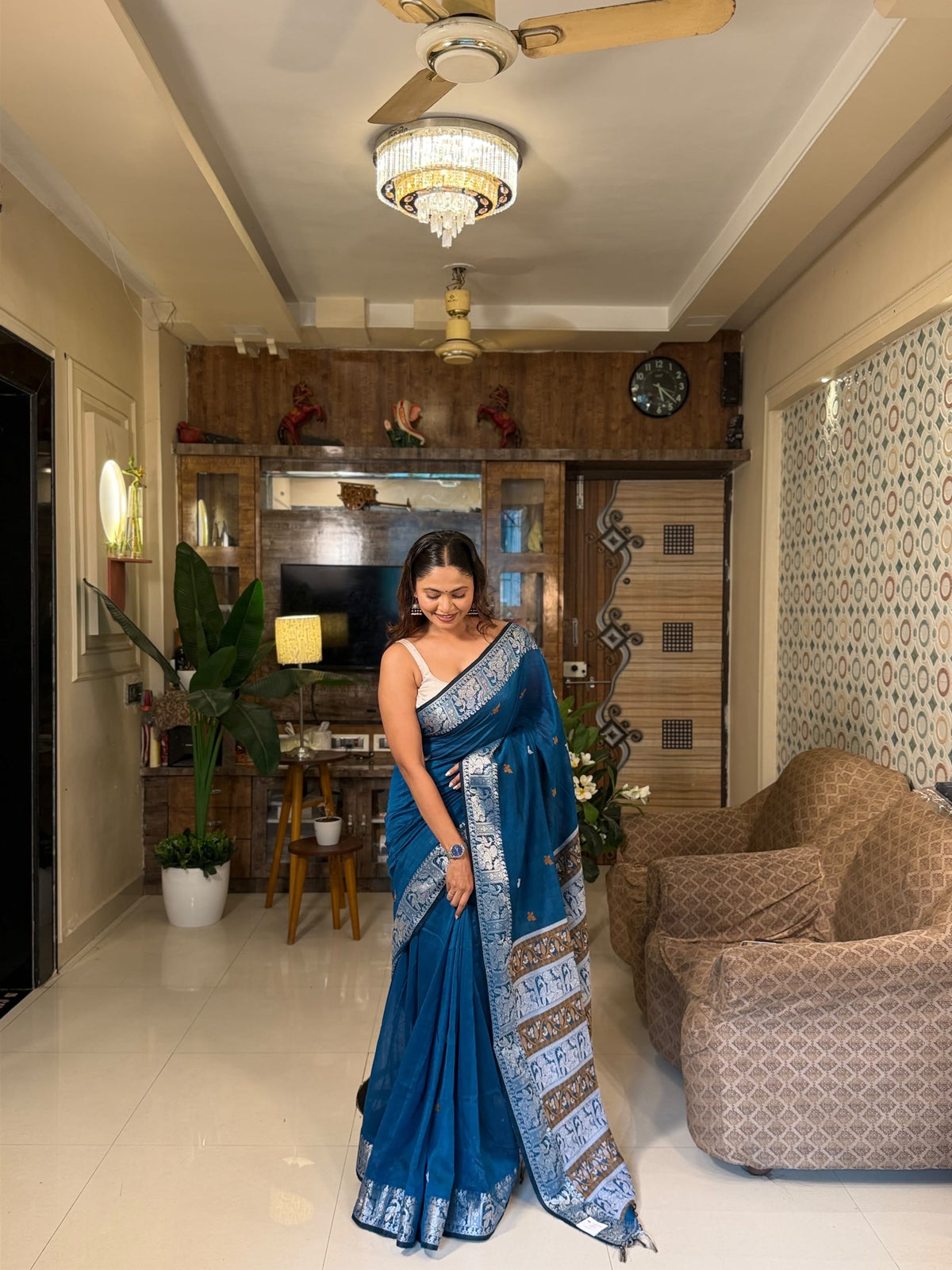 Bishnupadi: Premiun Cotton baluchari Saree_Blue