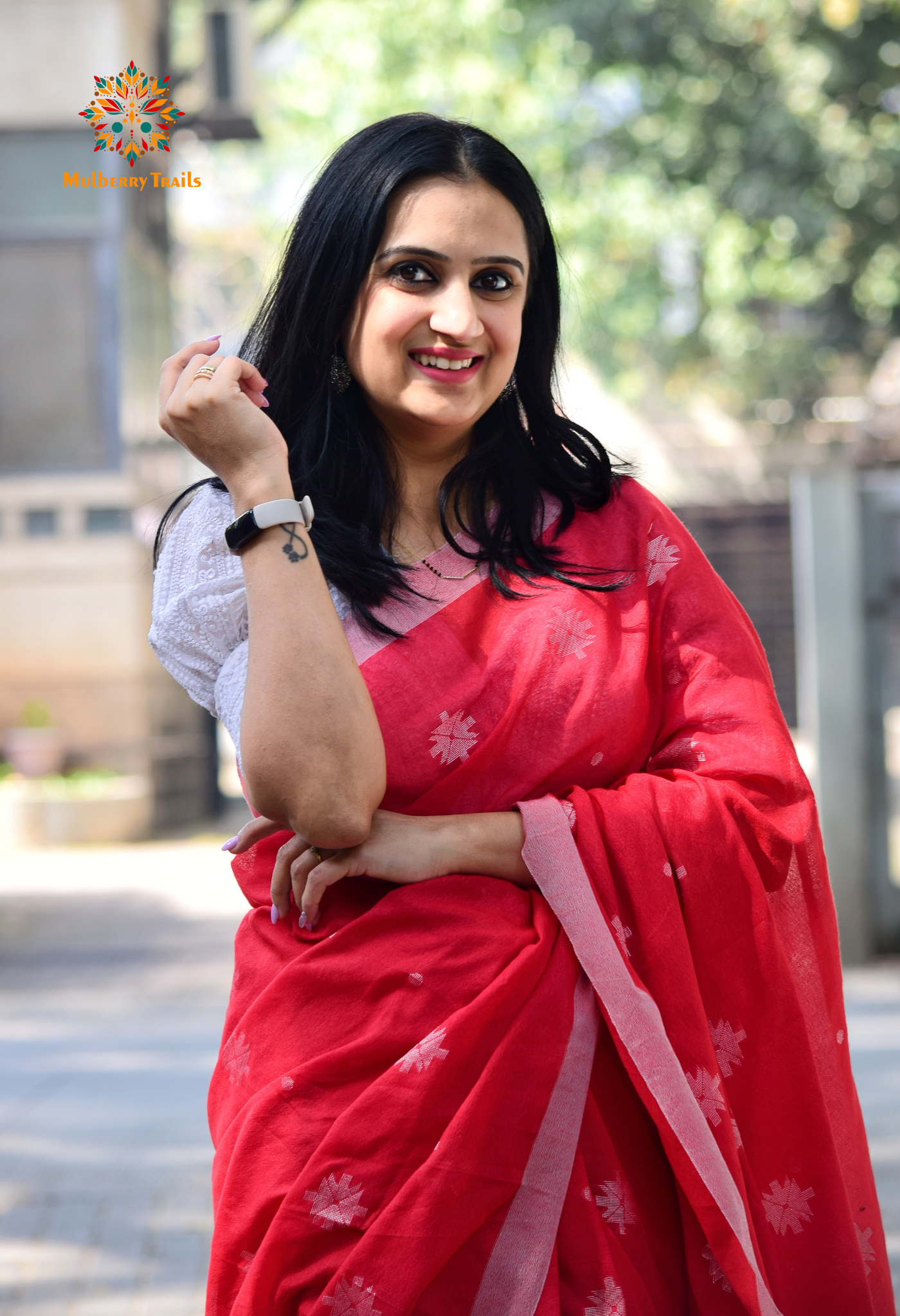 Aravi: Flowy Summer Cotton Saree Red