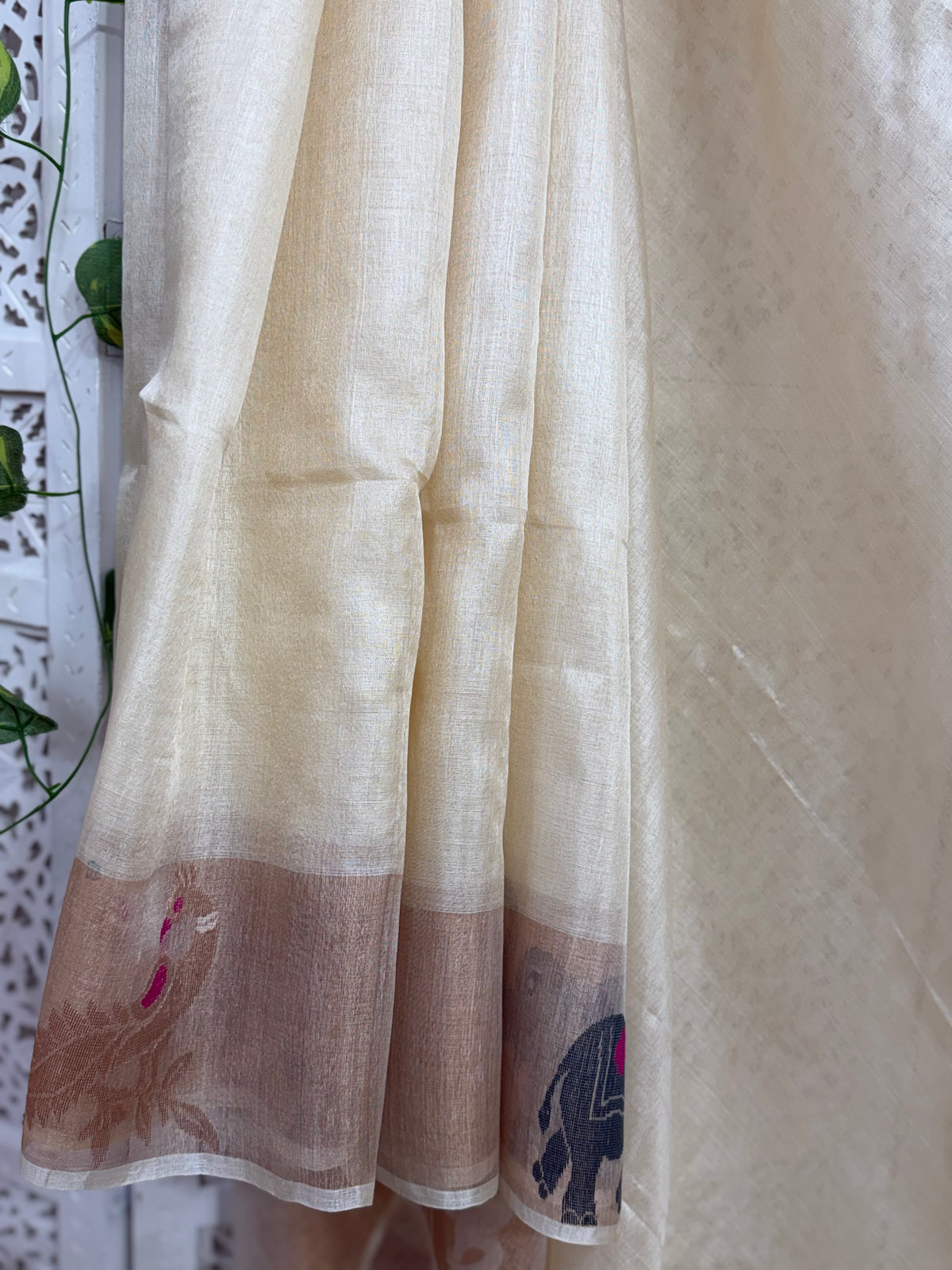 Meghana: Premiun Tusser silk Saree_Motiya peacock deer motif