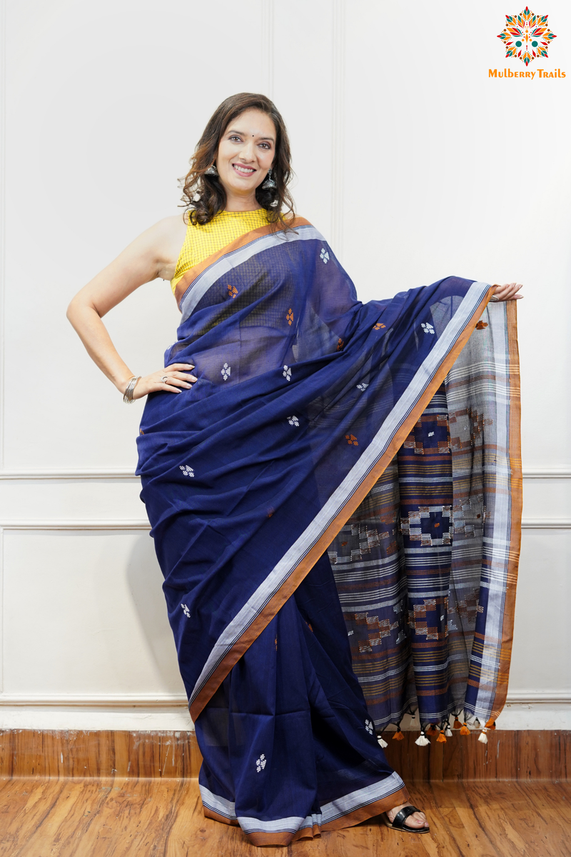 Cotton Handloom Saree
Pure Cotton Saree with for office wear. 
Model is wearing cotton saree for office, day outing, casual wear. 
Handloom saree, handloom mark, handwoven saree
Luxury Pure cotton Saree
Premium Sarees for office wear. sankranti, govt festivals, formal occassions, army events