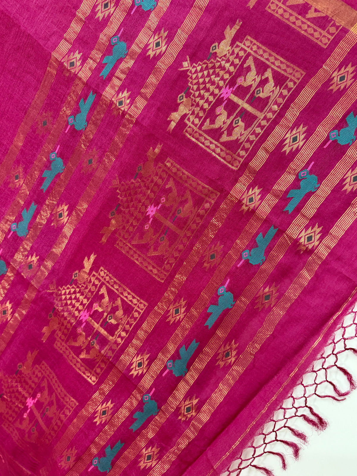 Meghana: Premiun Tusser silk Saree_Pink Bird motif