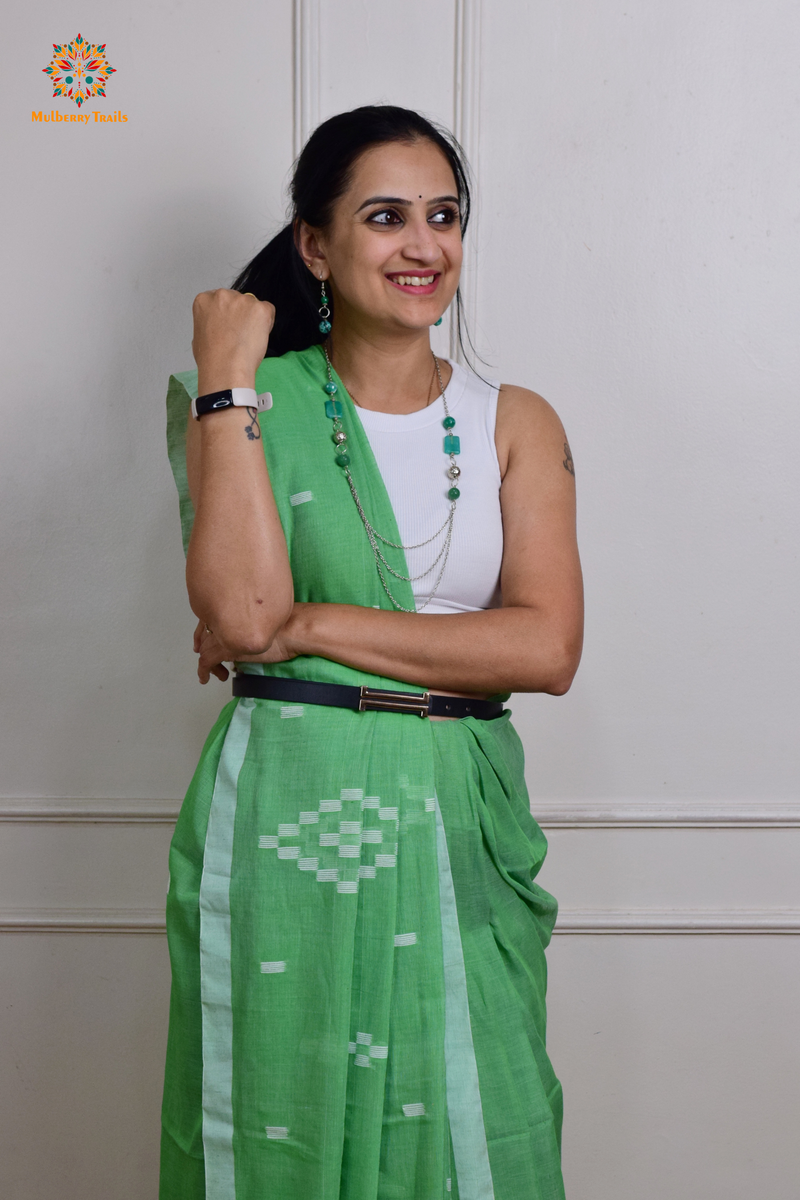 Yami: Flowy Summer Cotton Saree Fresh Green