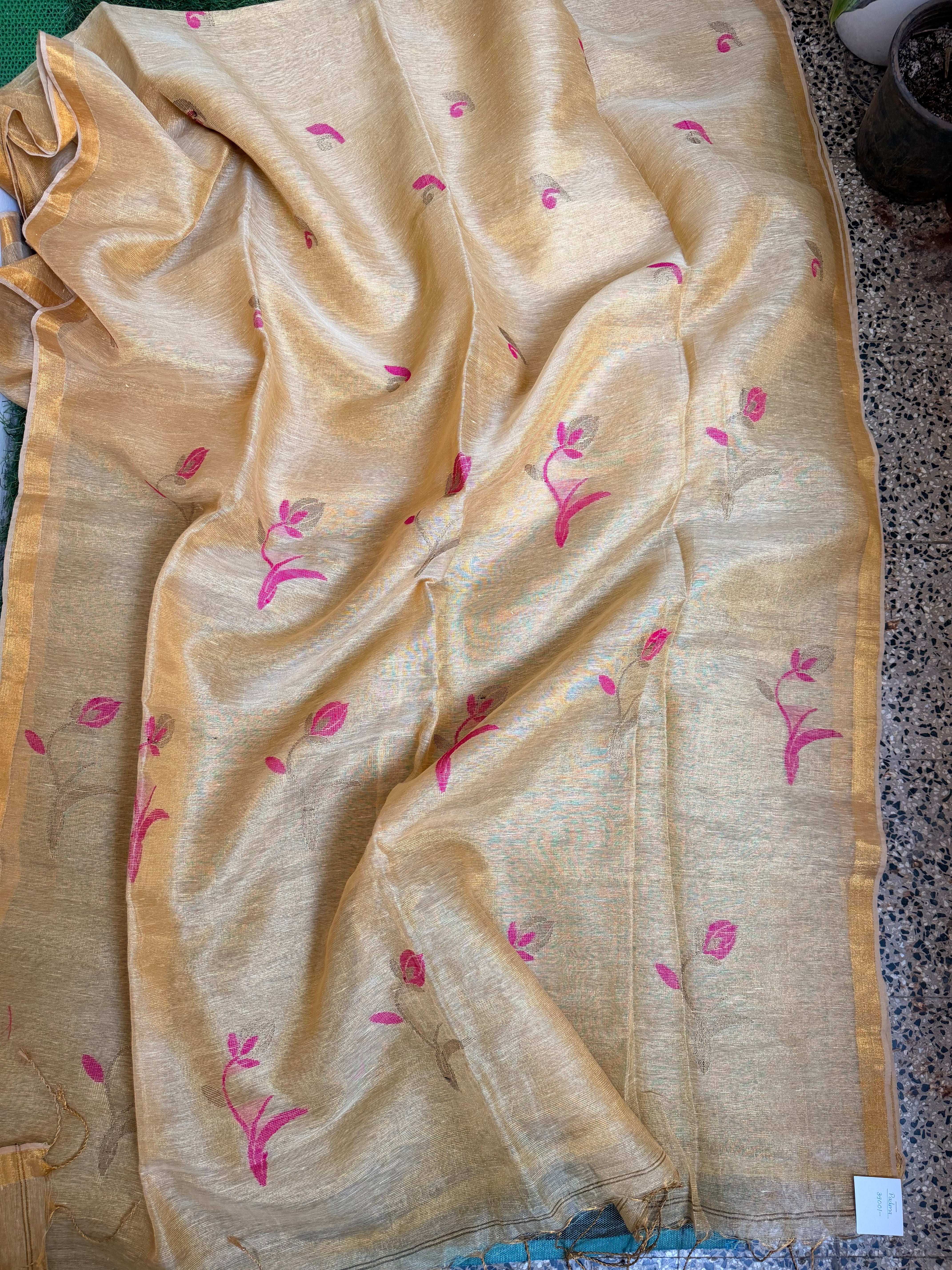 Linen tissue sarees with lotus motif