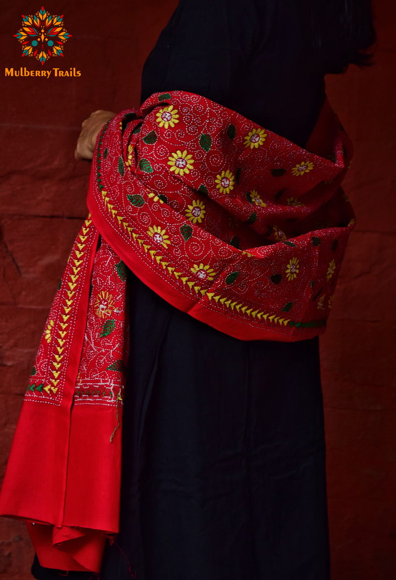 Hand Embroidered Kantha Dupatta - Red