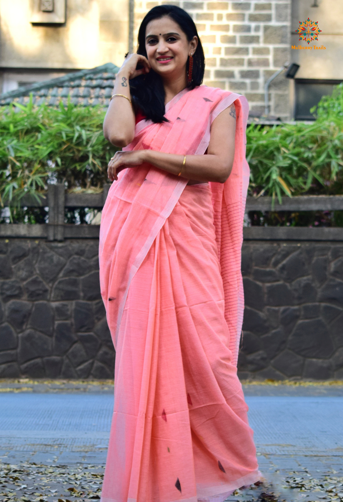 Shubhra: Handwoven Cotton Jamdani Saree _ Peach