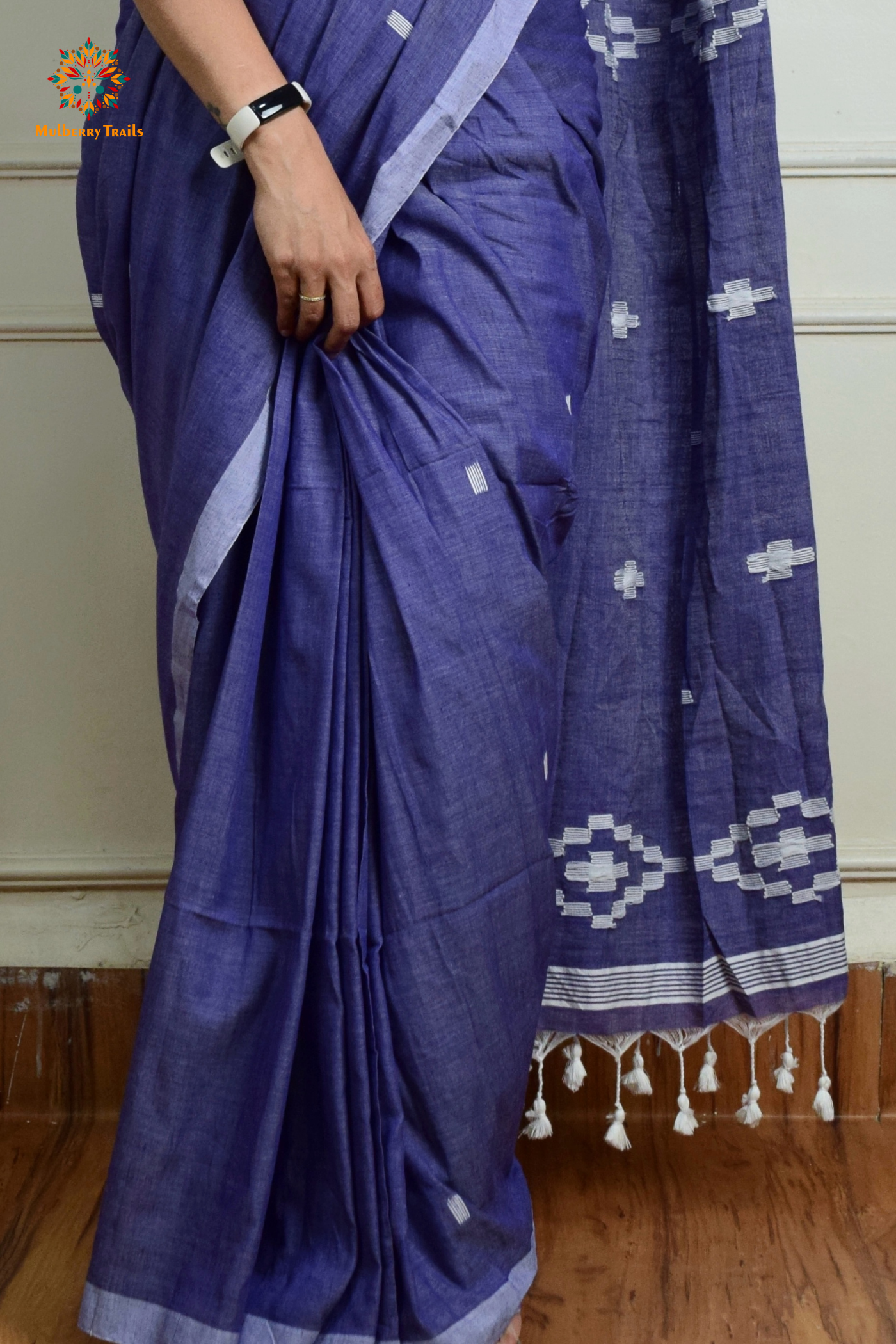 Yami: Flowy Summer Cotton Saree Deep Blue