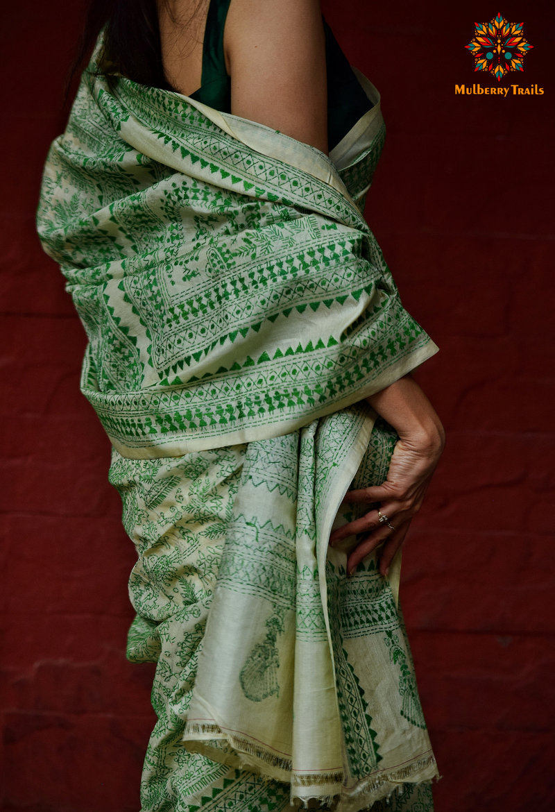 Rima - Offwhite Tusser Silk Kantha Embroidery Saree