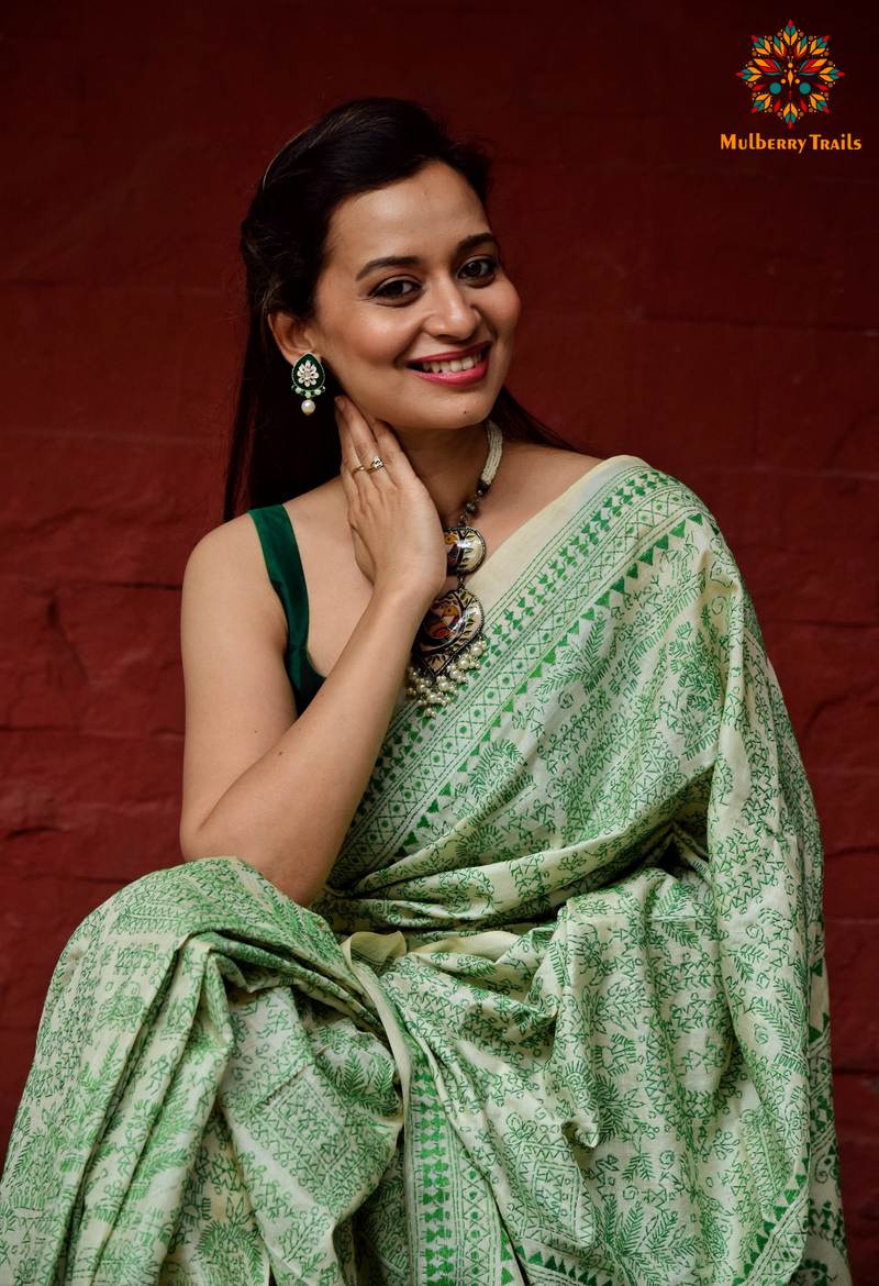 Rima - Offwhite Tusser Silk Kantha Embroidery Saree