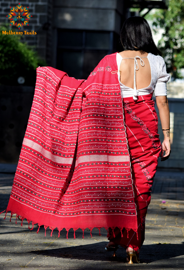 Vipas: Cotton Handloom Saree with Kantha Embroidery - Red