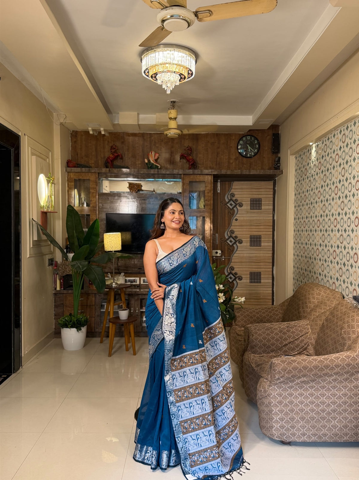 Bishnupadi: Premiun Cotton baluchari Saree_Blue