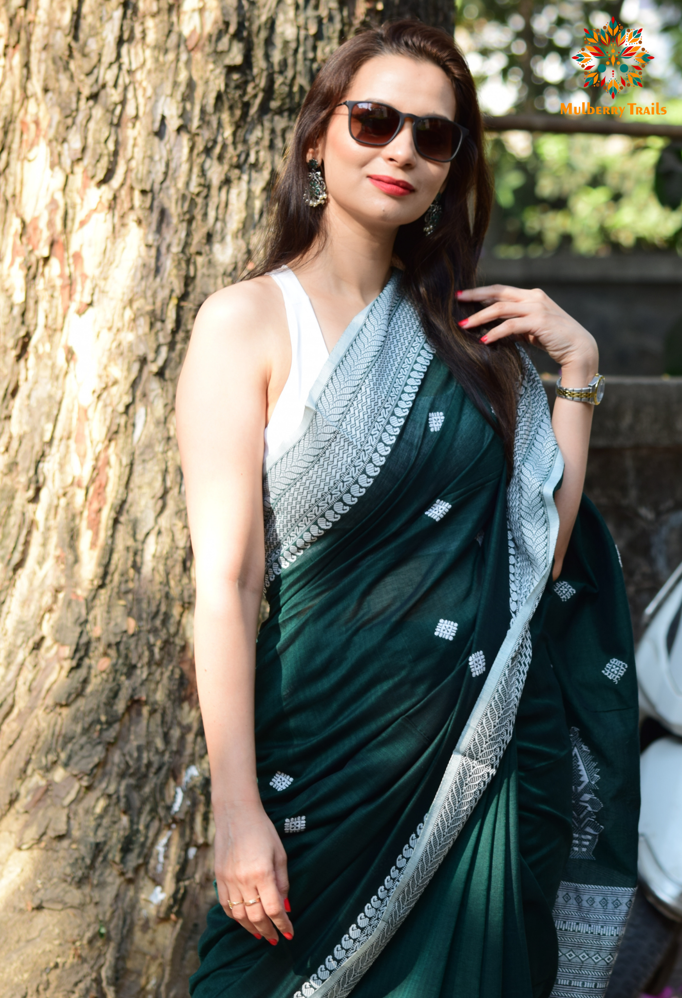 Ahana: Premium Handwoven Cotton Saree - Green