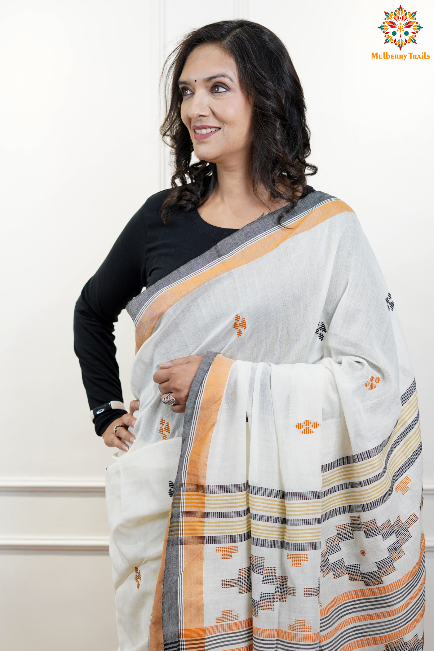 Cotton Handloom Saree
Pure Cotton Saree with for office wear. 
Model is wearing cotton saree for office, day outing, casual wear. 
Handloom saree, handloom mark, handwoven saree
Luxury Pure cotton Saree
Premium Sarees for office wear. sankranti, govt festivals, formal occassions, army events