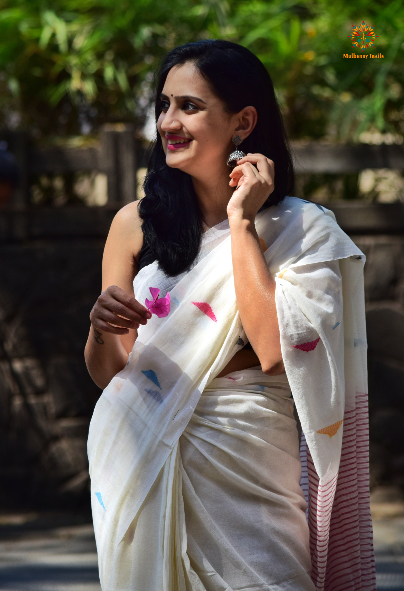 Shubhra: Handwoven Cotton Jamdani Saree _ White