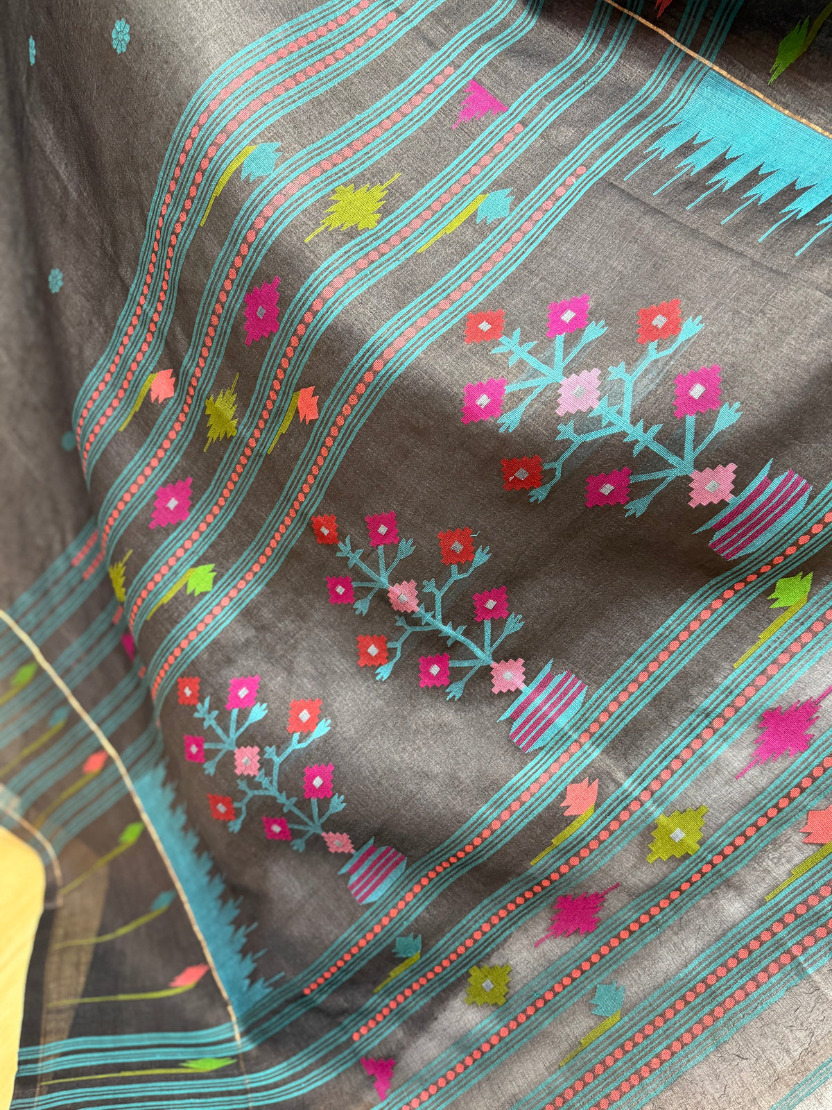 Meghana: Premiun Tusser silk Saree_purple paithani design
