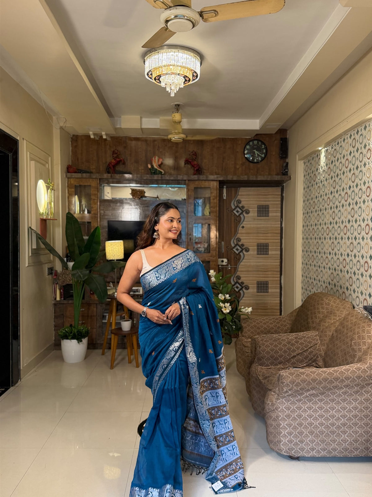 Bishnupadi: Premiun Cotton baluchari Saree_Blue