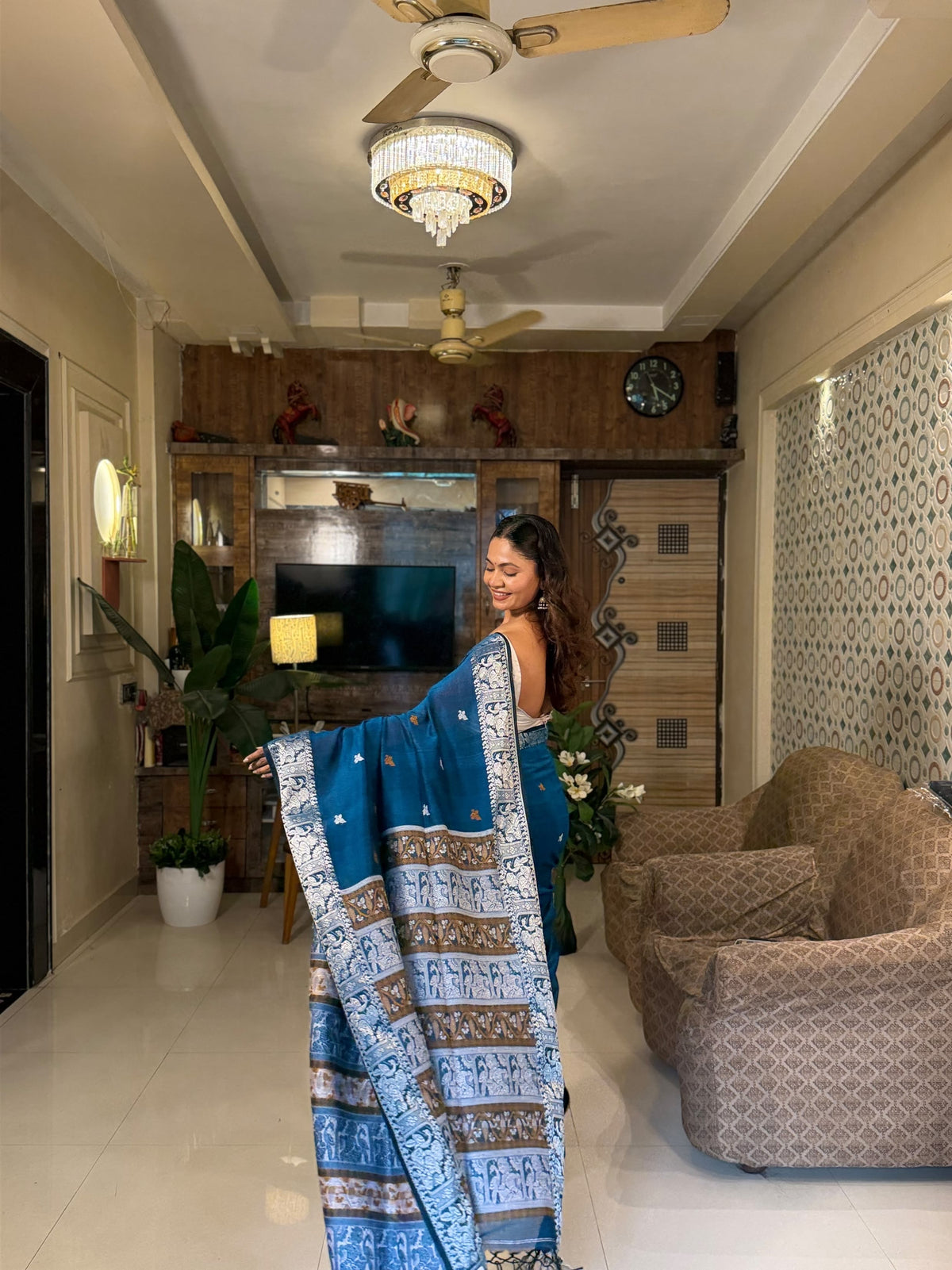 Bishnupadi: Premiun Cotton baluchari Saree_Blue