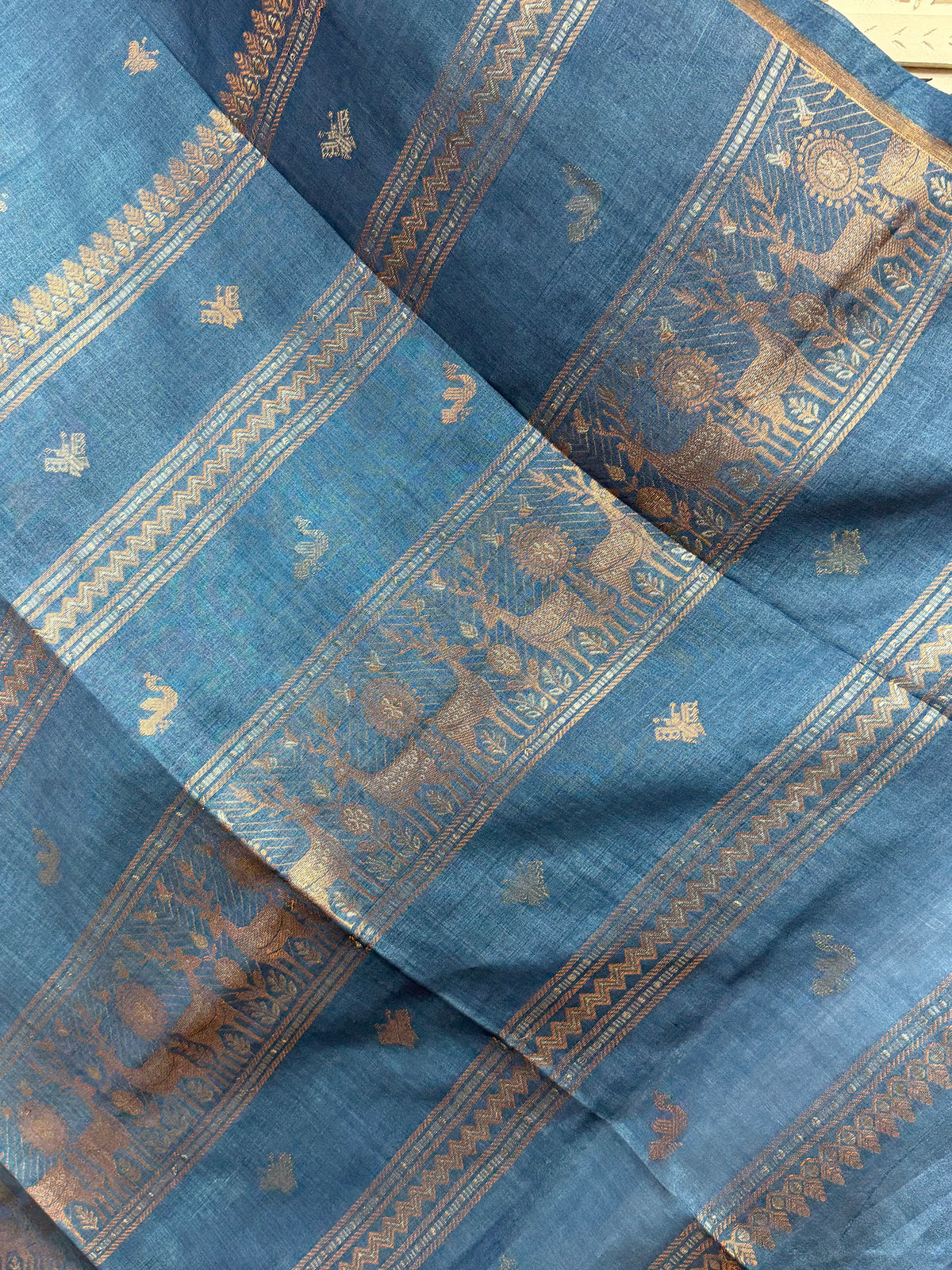 Meghana: Premiun Tusser silk Saree_Blue deer motif