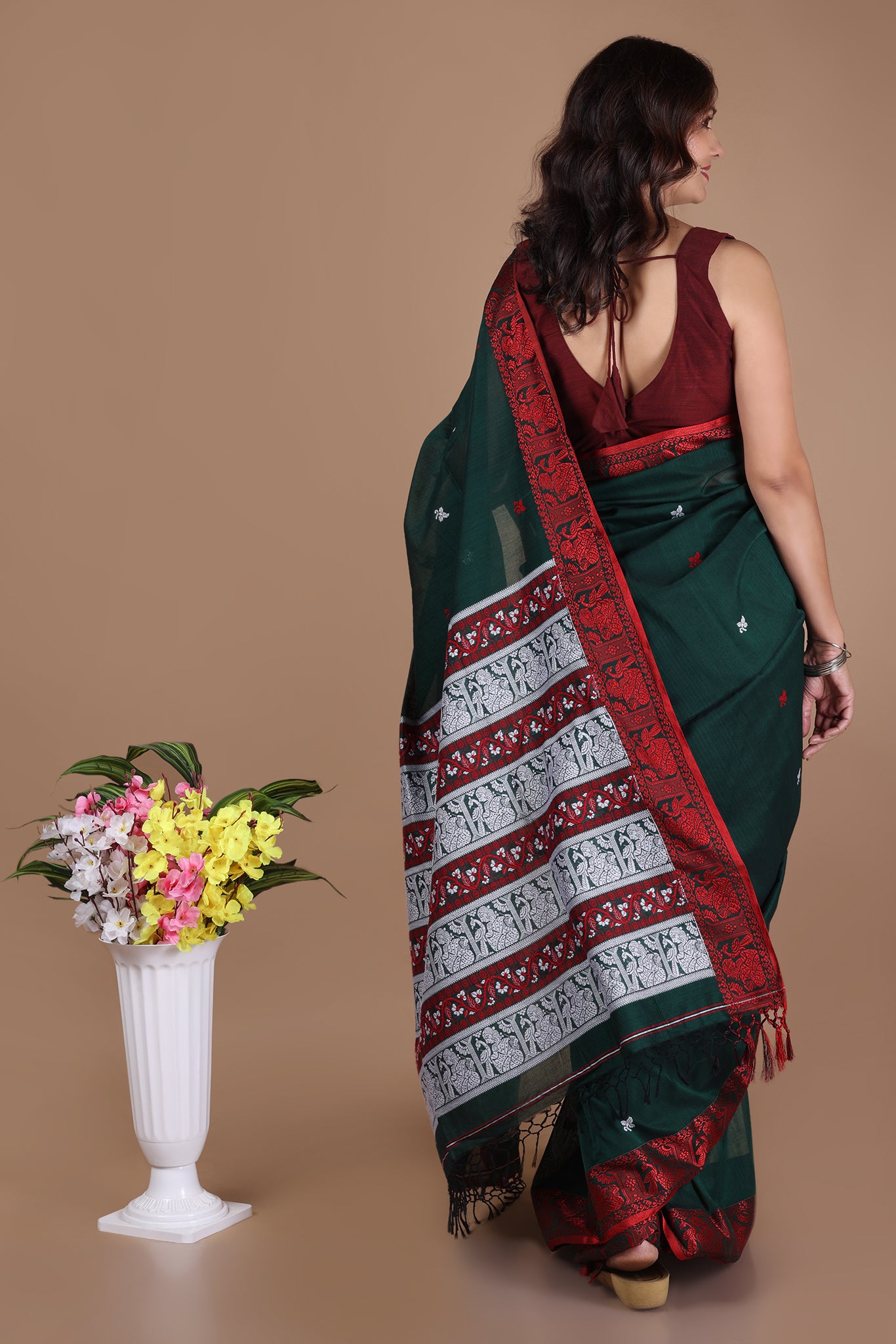 Bishnupadi: Premiun Cotton baluchari Saree_Green